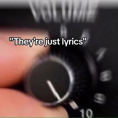 @Sid🫀