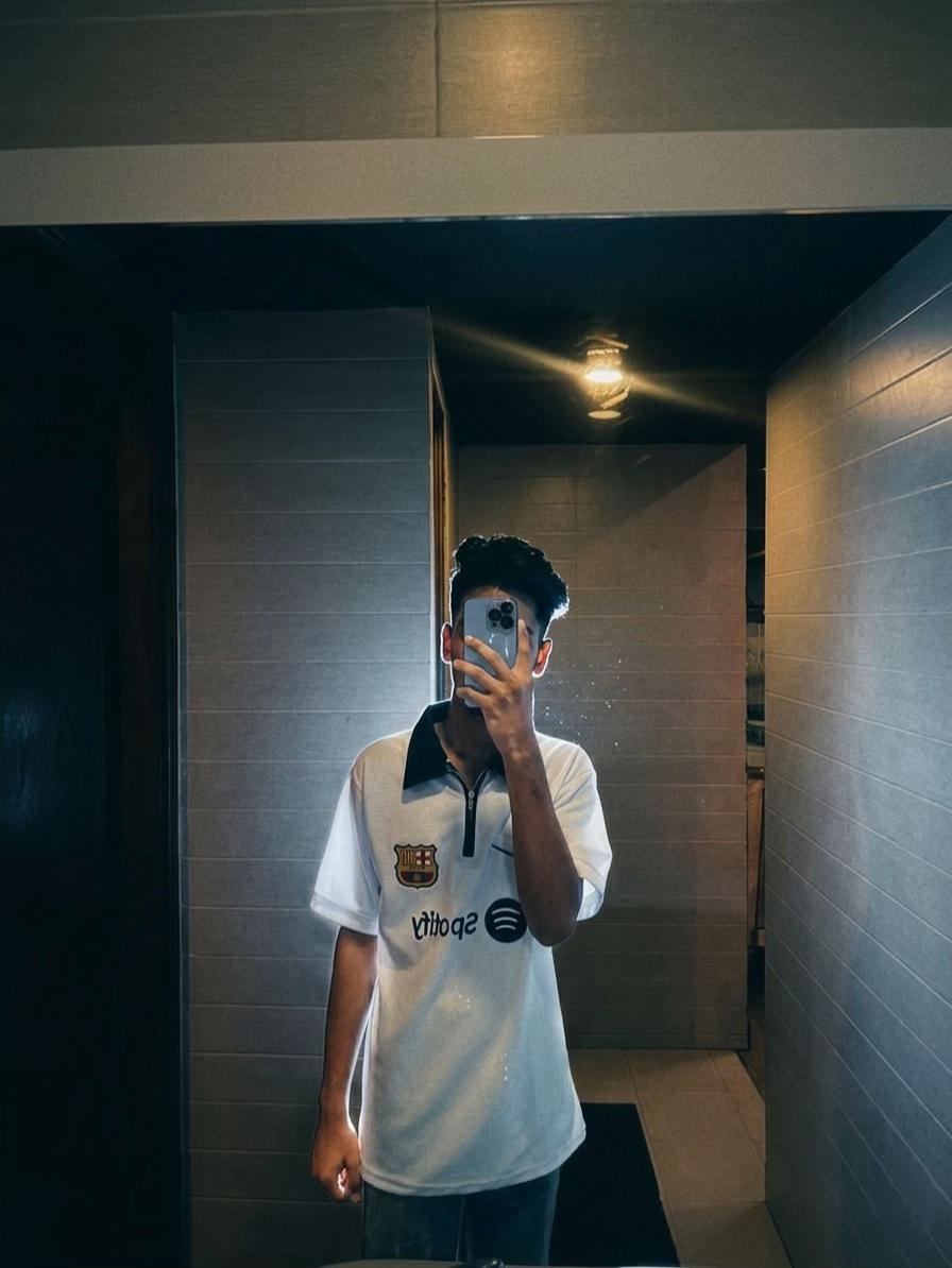 @NIRAZ Bruh !! 🚩
