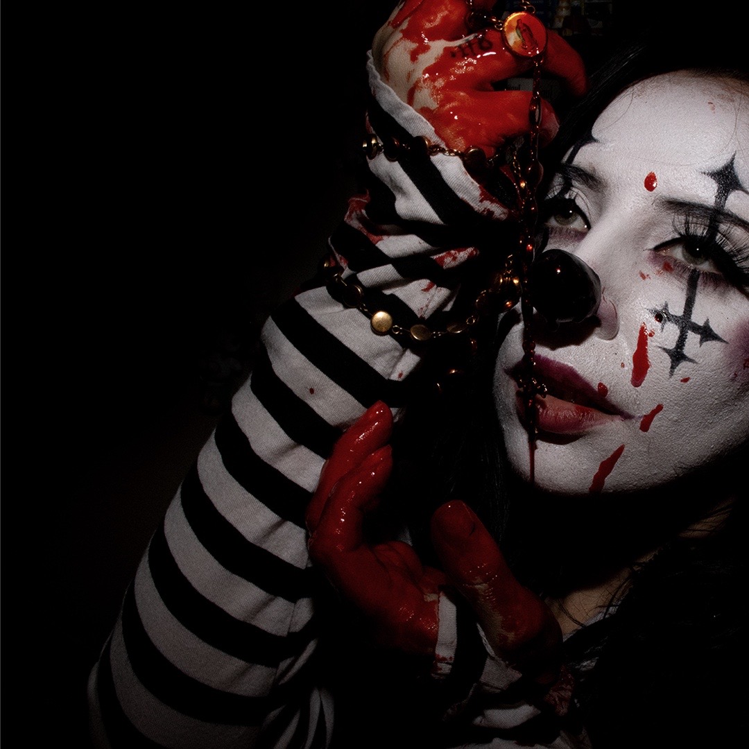 @clowndabs