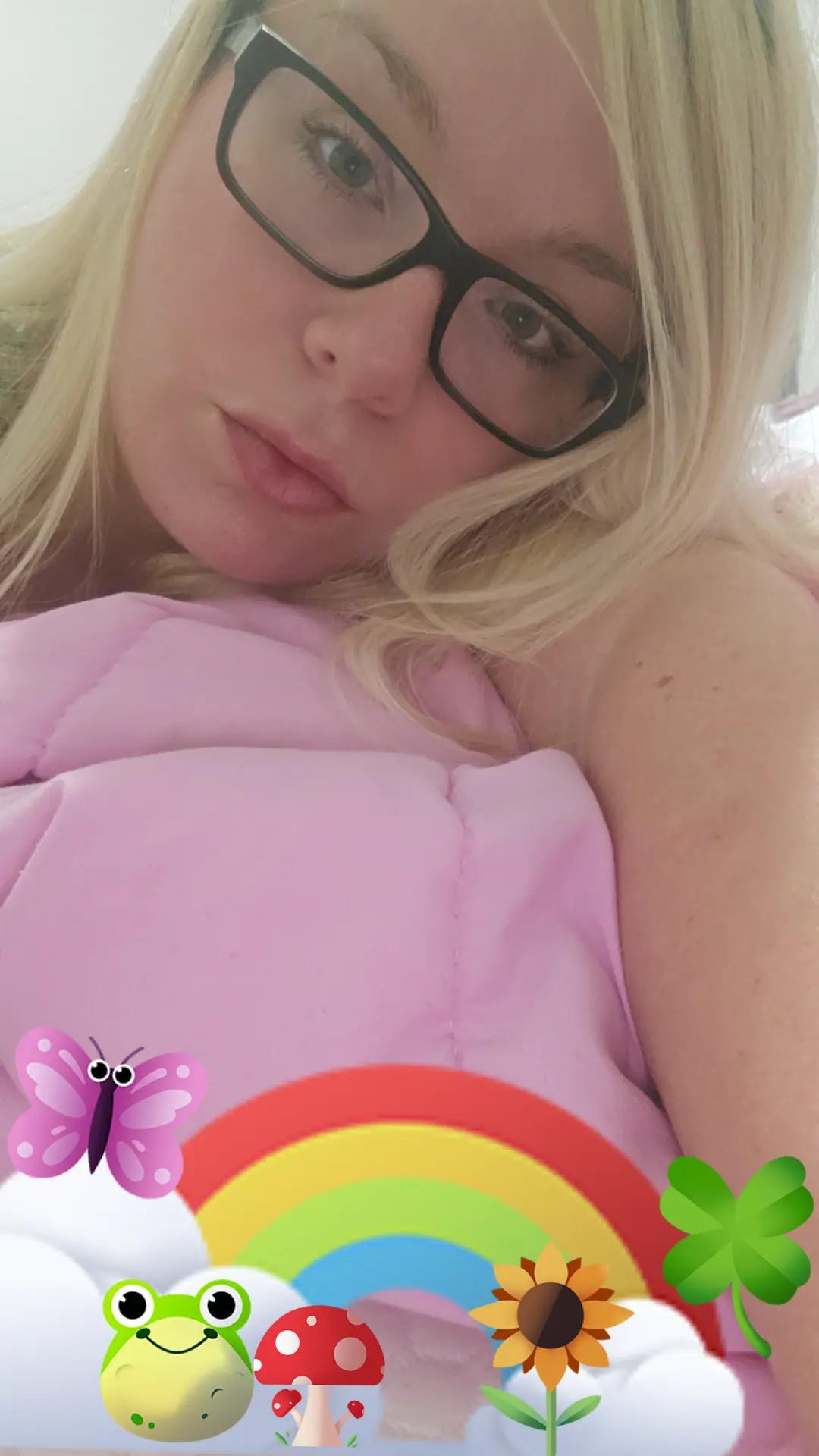 @VIXEN420