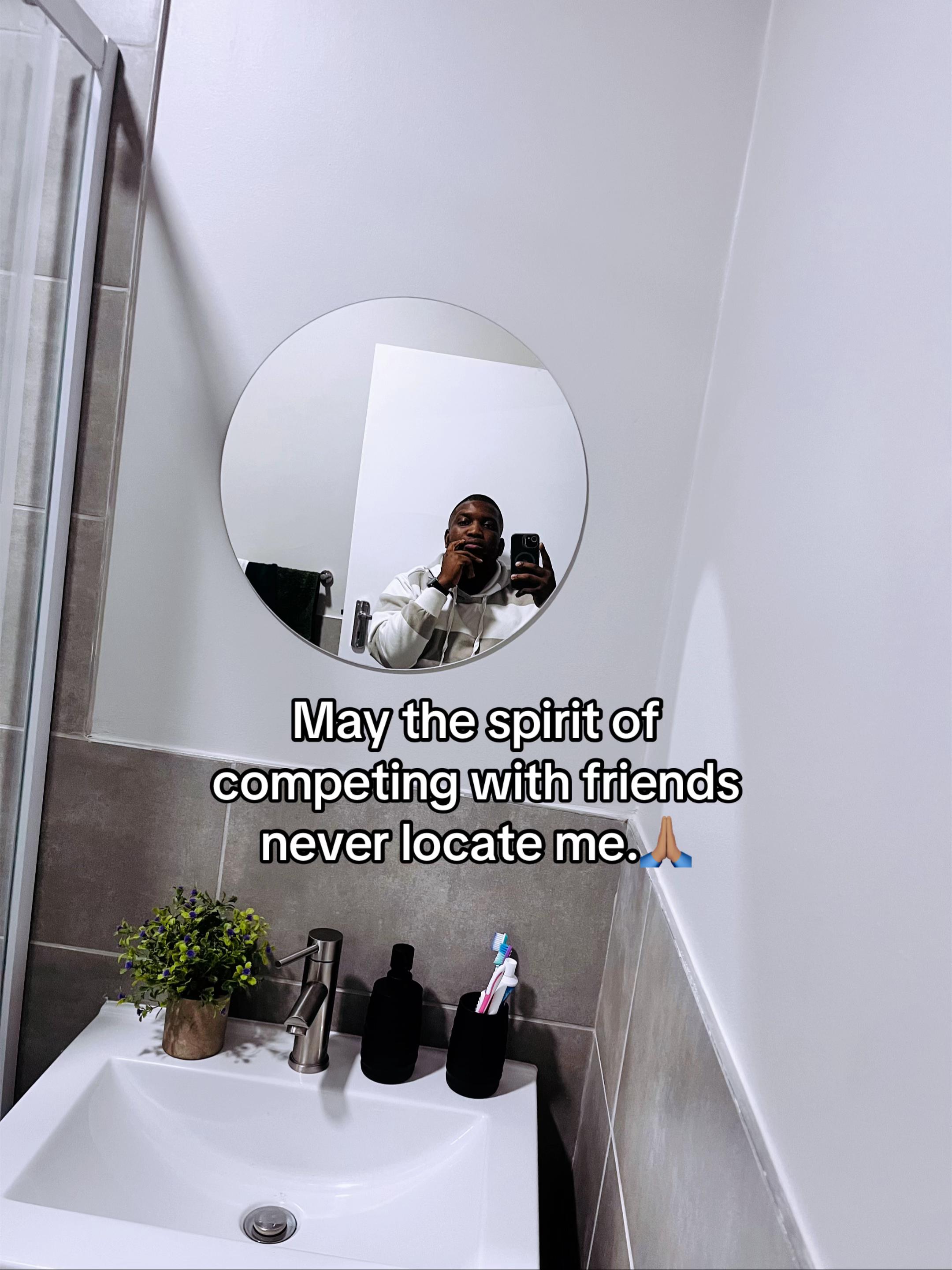 @Gatsheni👑🤎