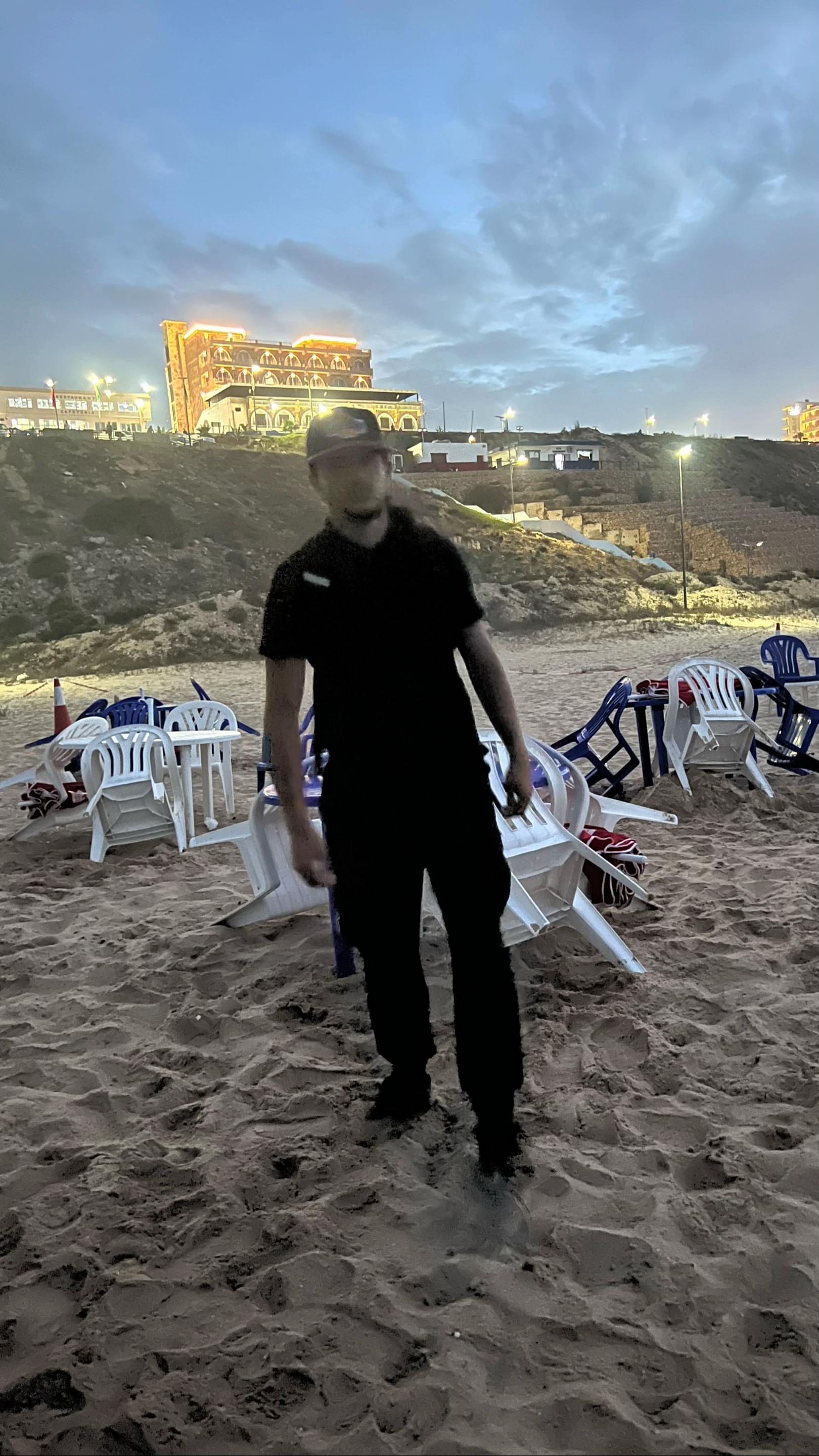 @أنــس
