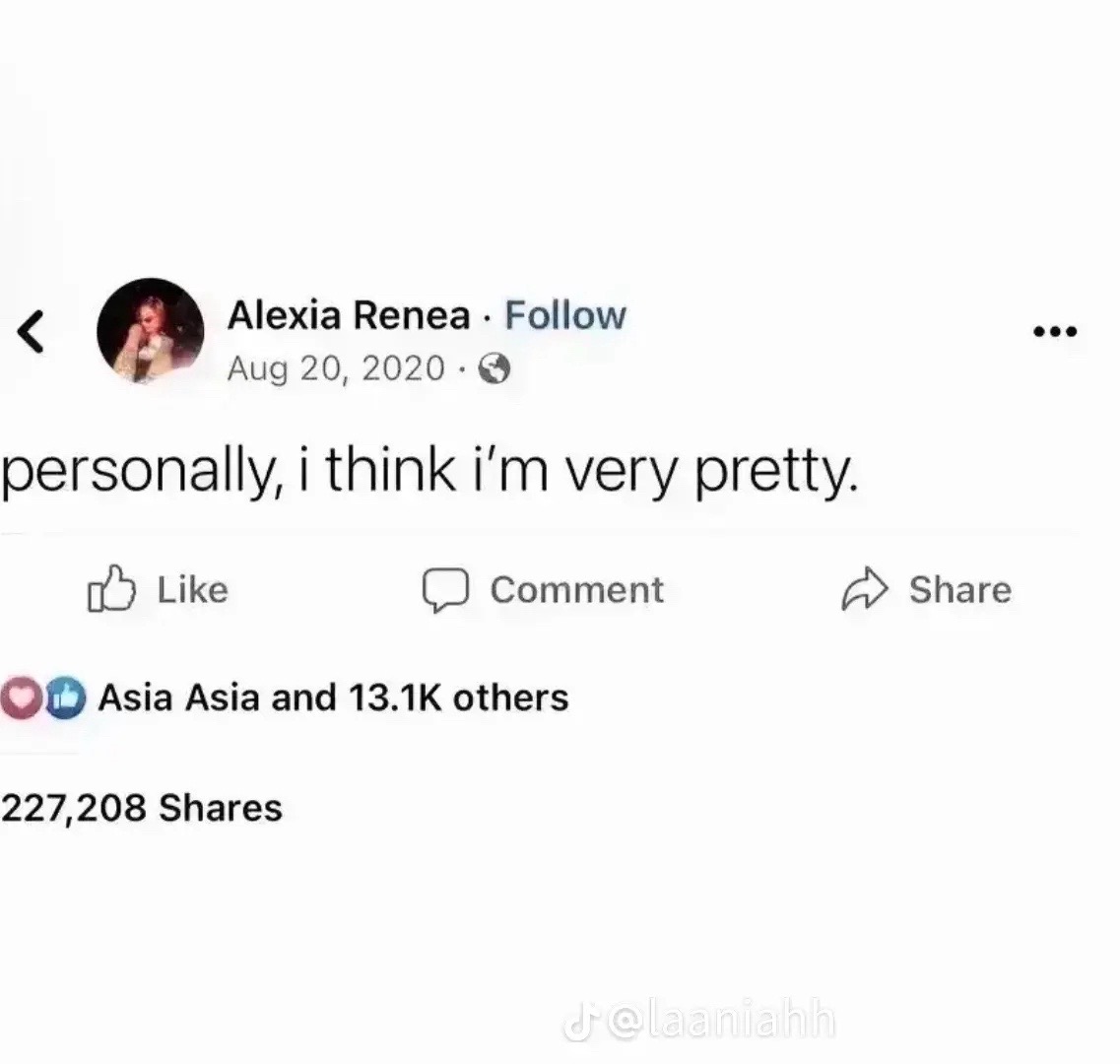 @Nik♡.