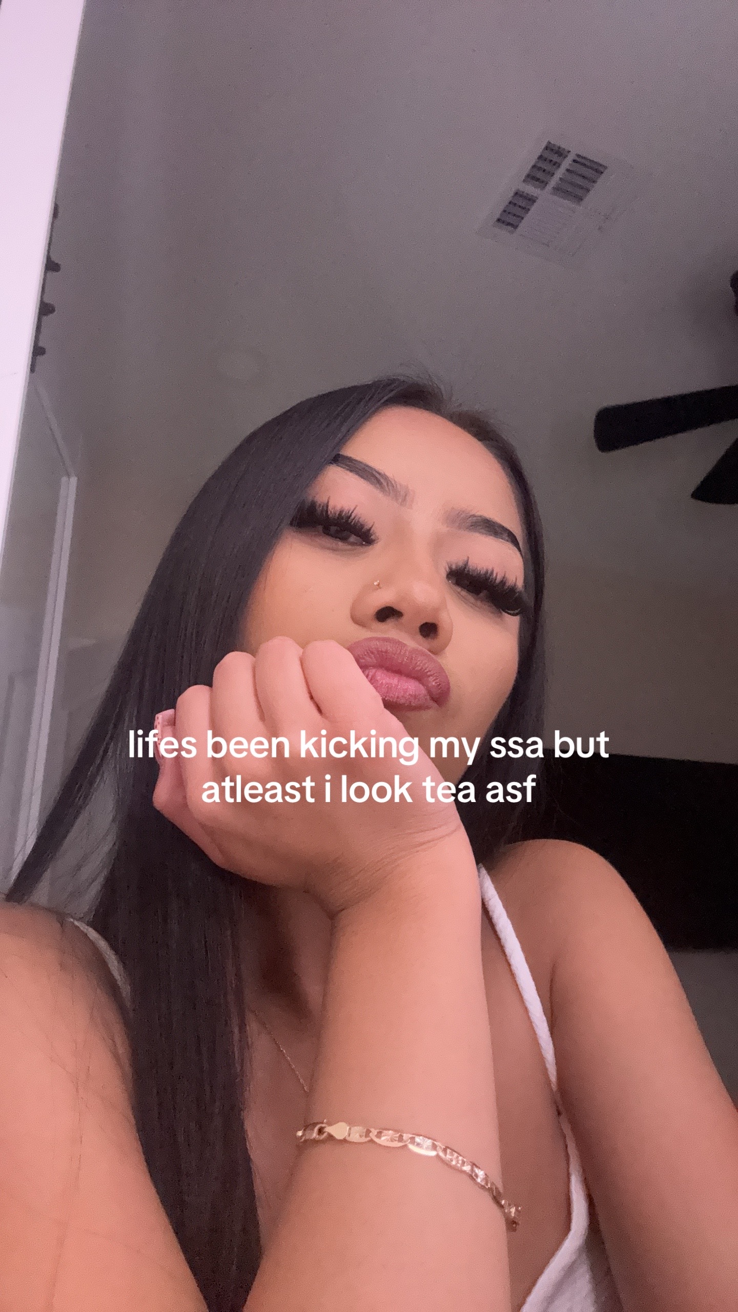 @️