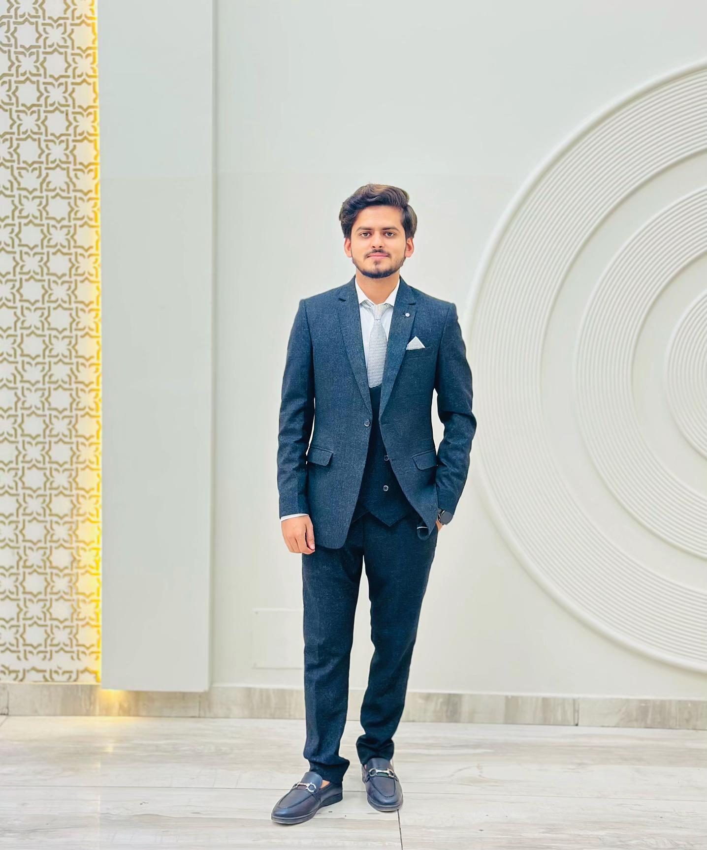 @👑HuZaiFa👑