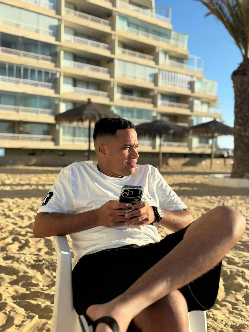 @🤴🏽🖤