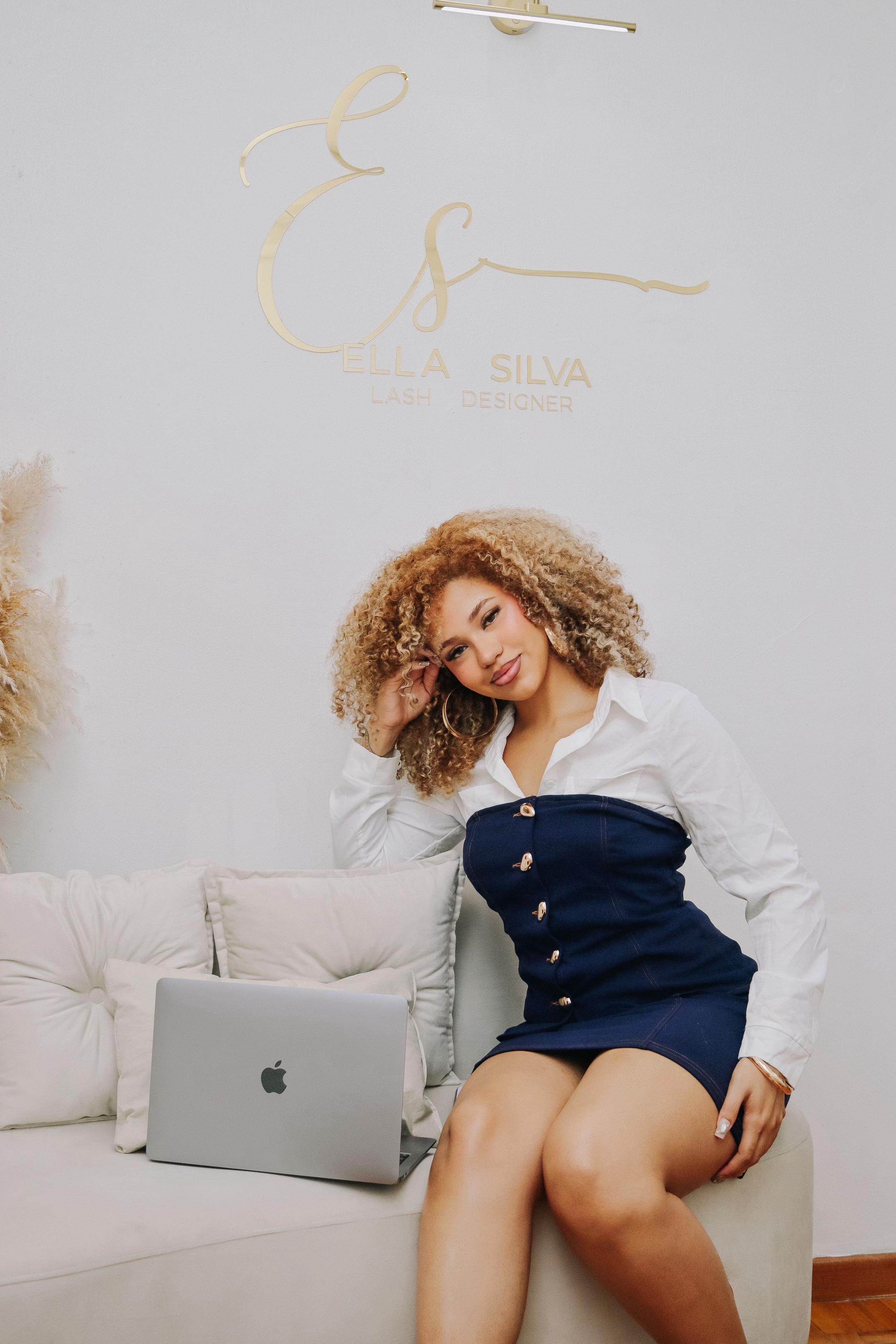@Ella ♡