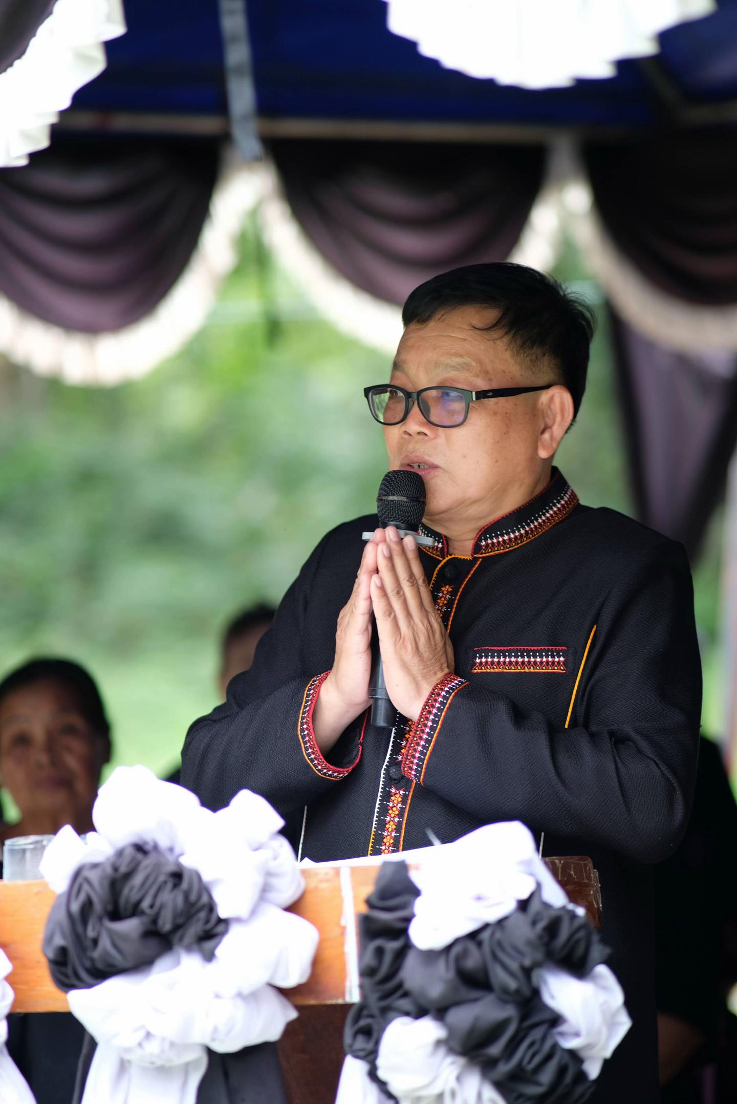 @ทองจันทร์ ศรีสุธรรม