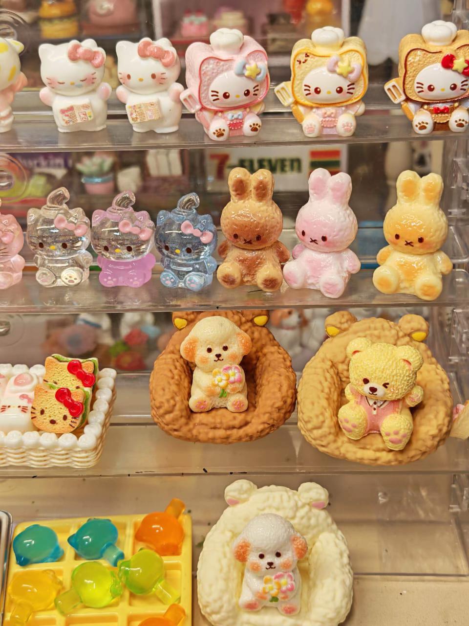 @Hey Toy World
