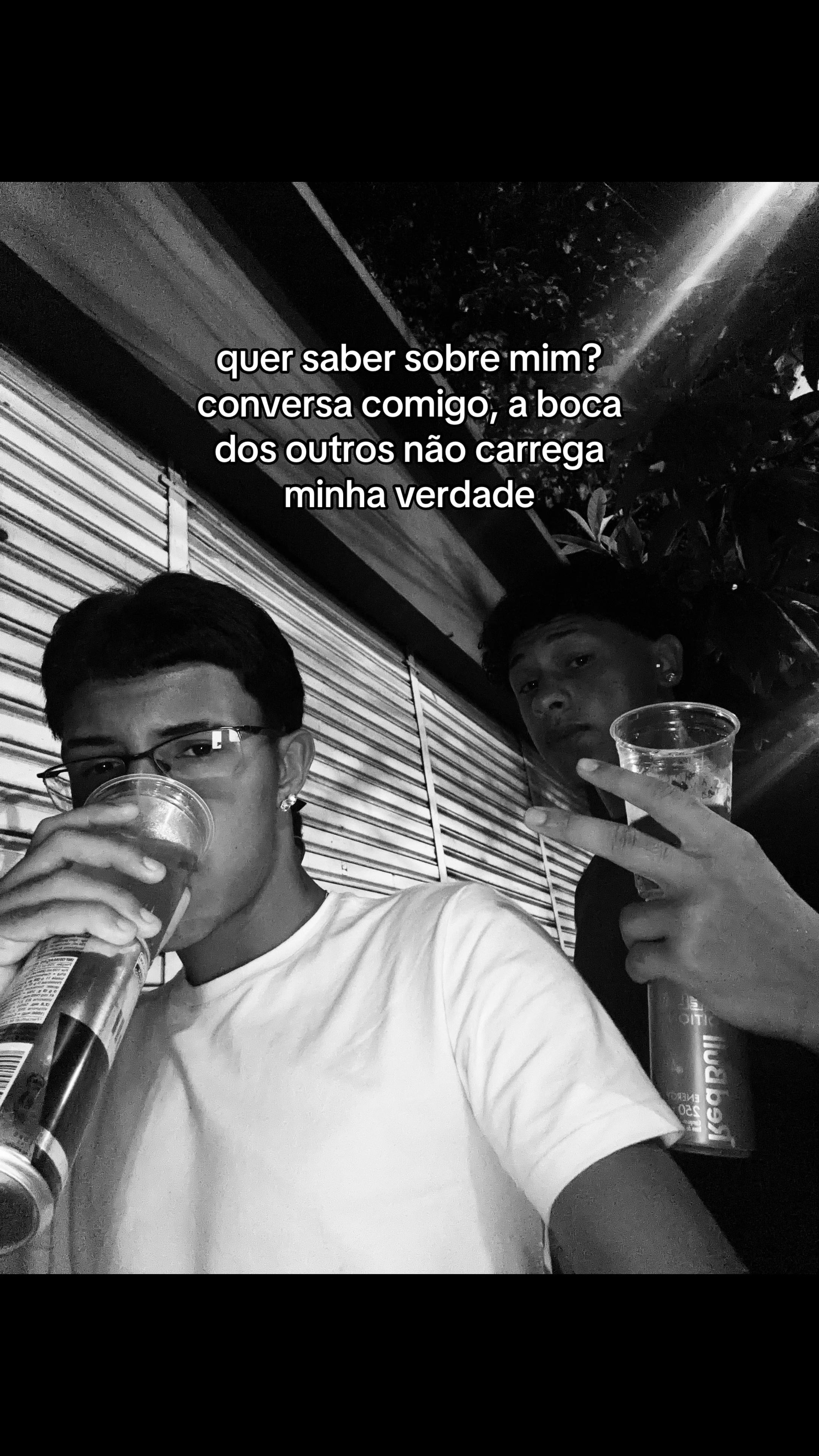 @&Eacute; o Th