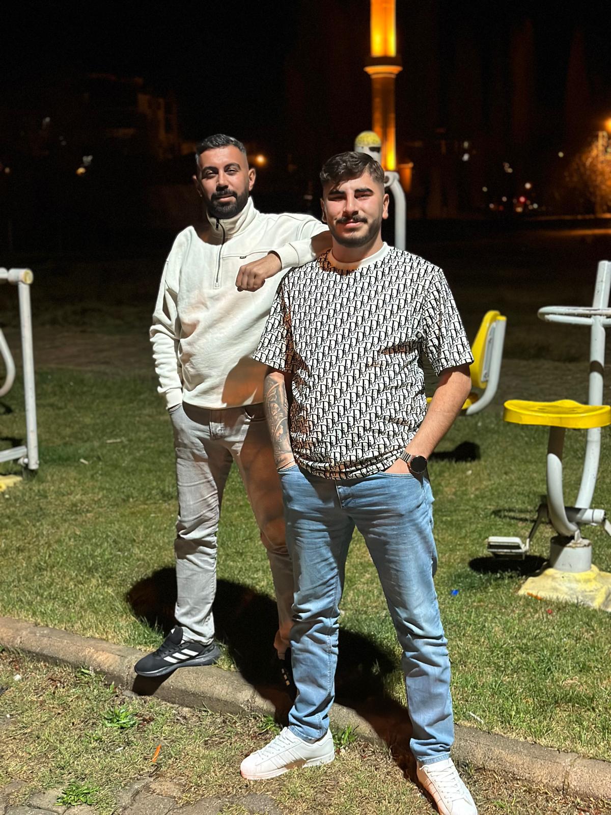 @Ekrem Bayrak21 ✌️