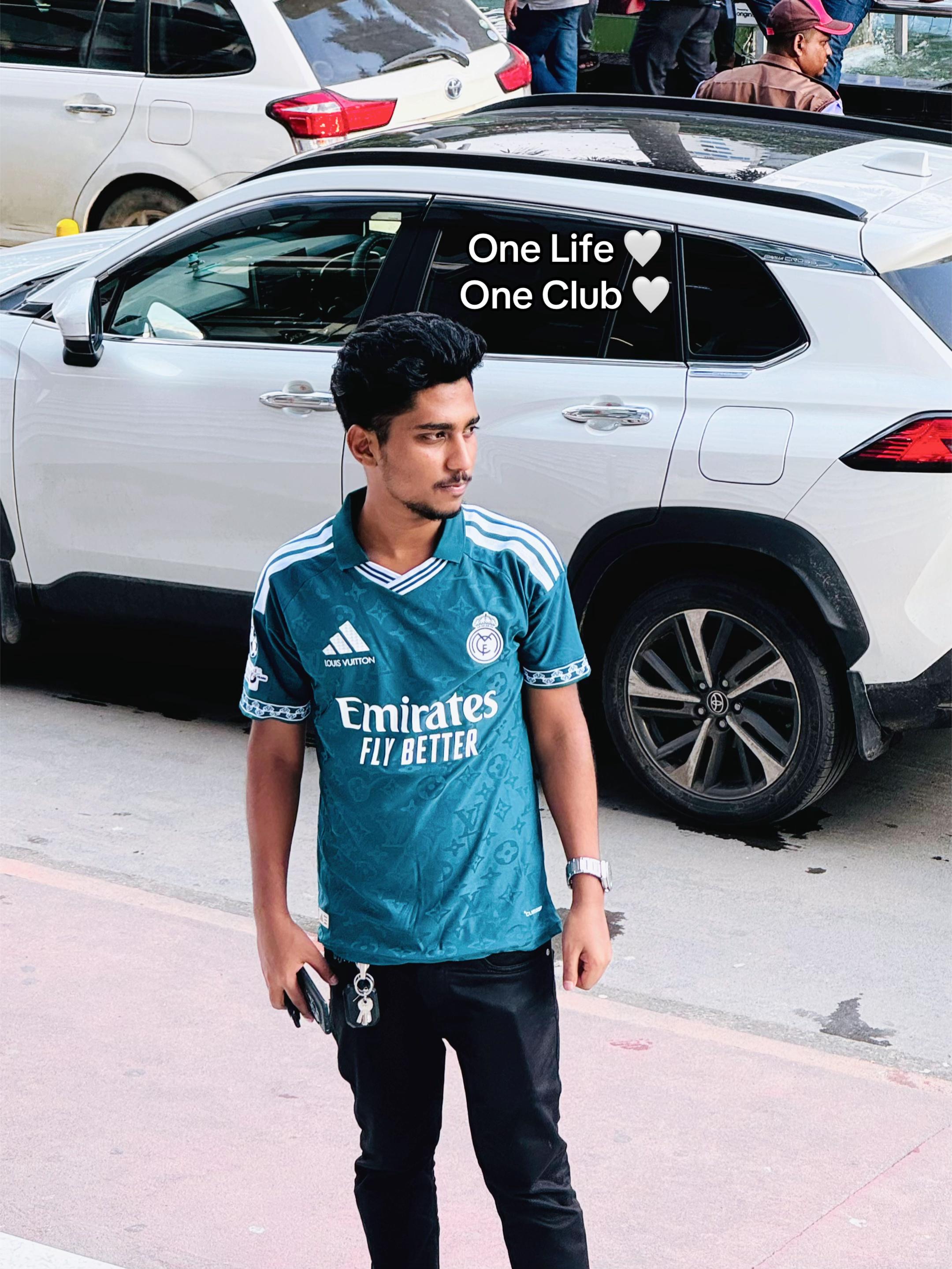 @🤷AHMED RIYAZ🤦