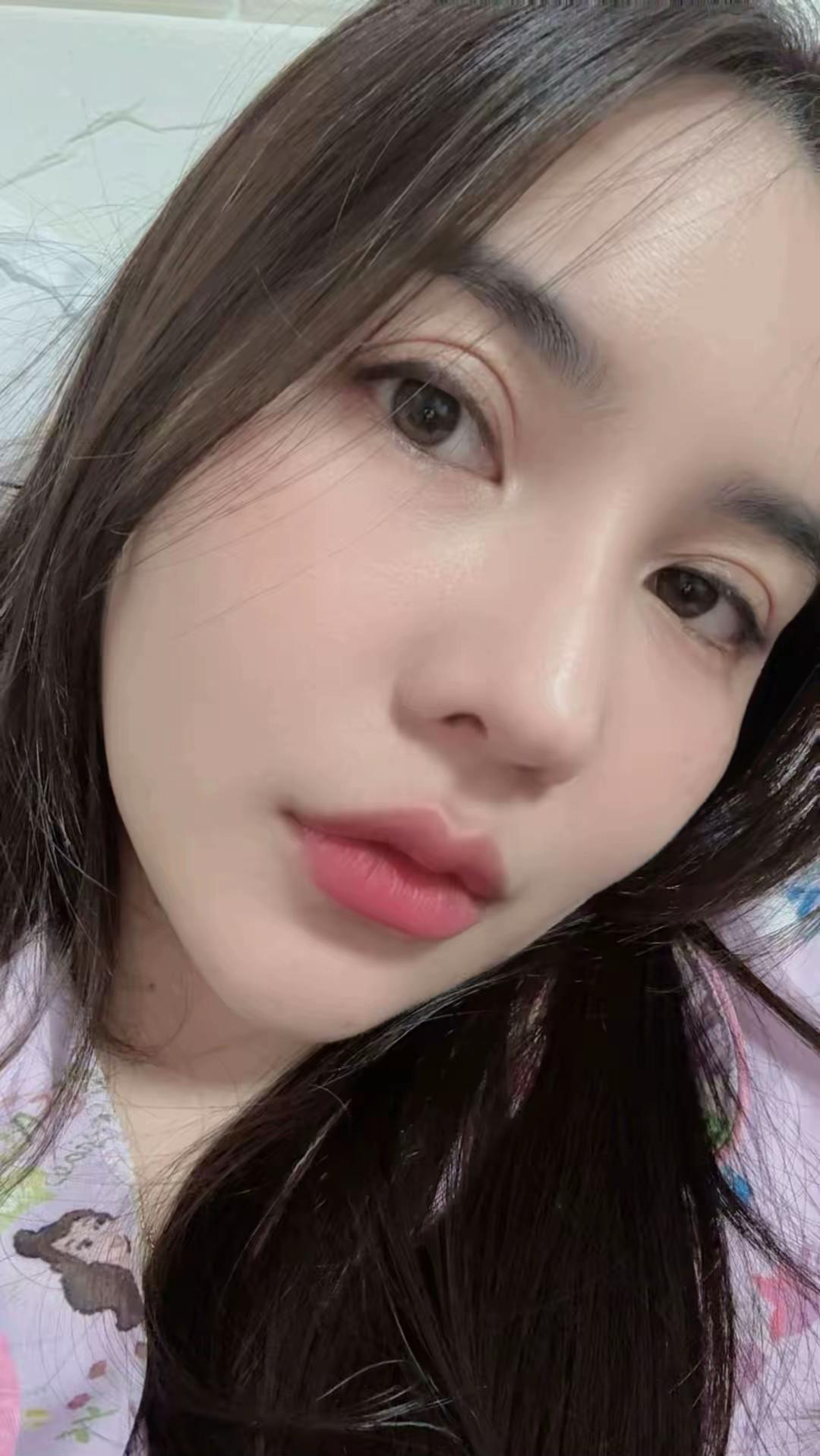 @moonlitlonging0