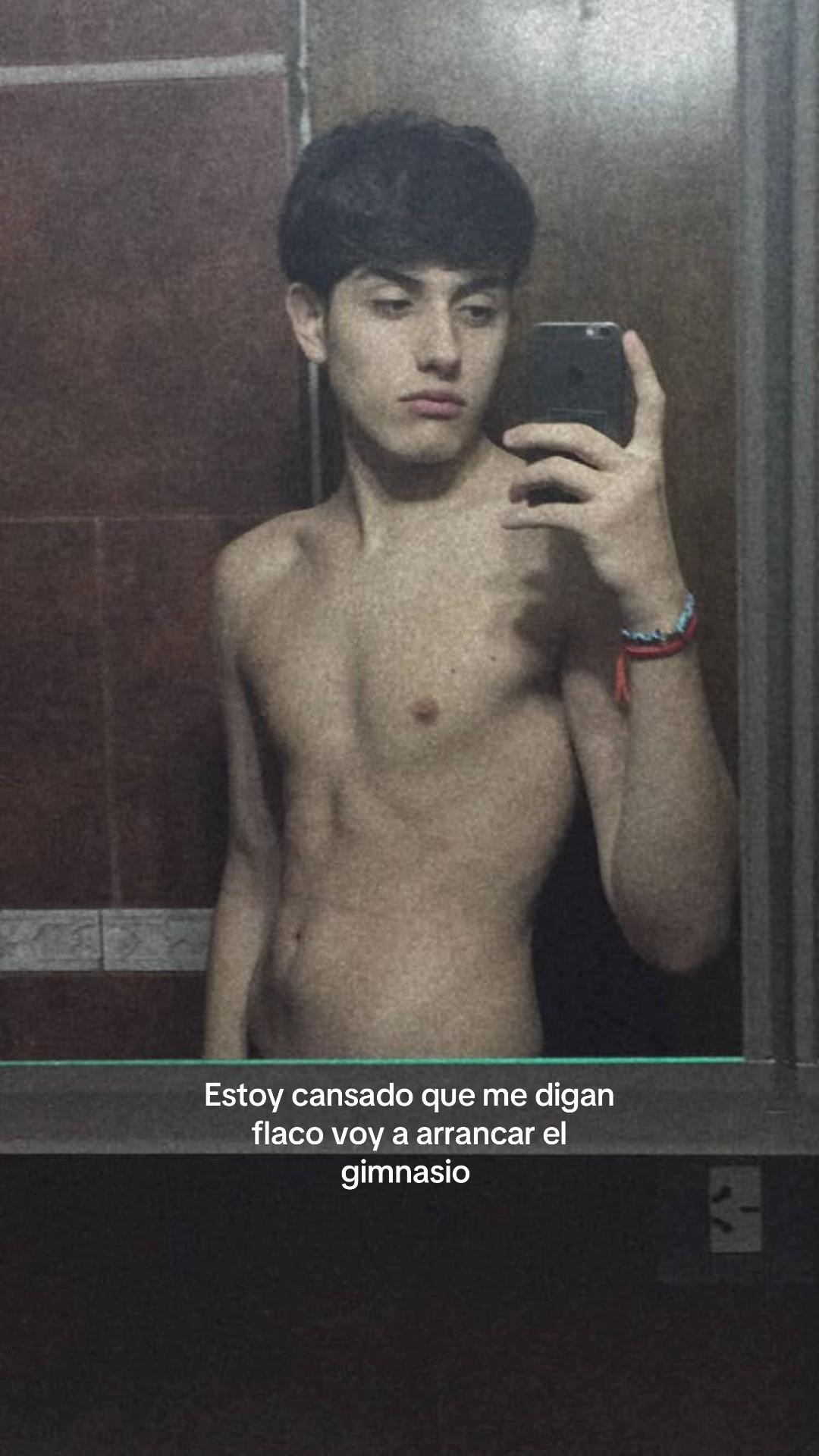 @bauchava