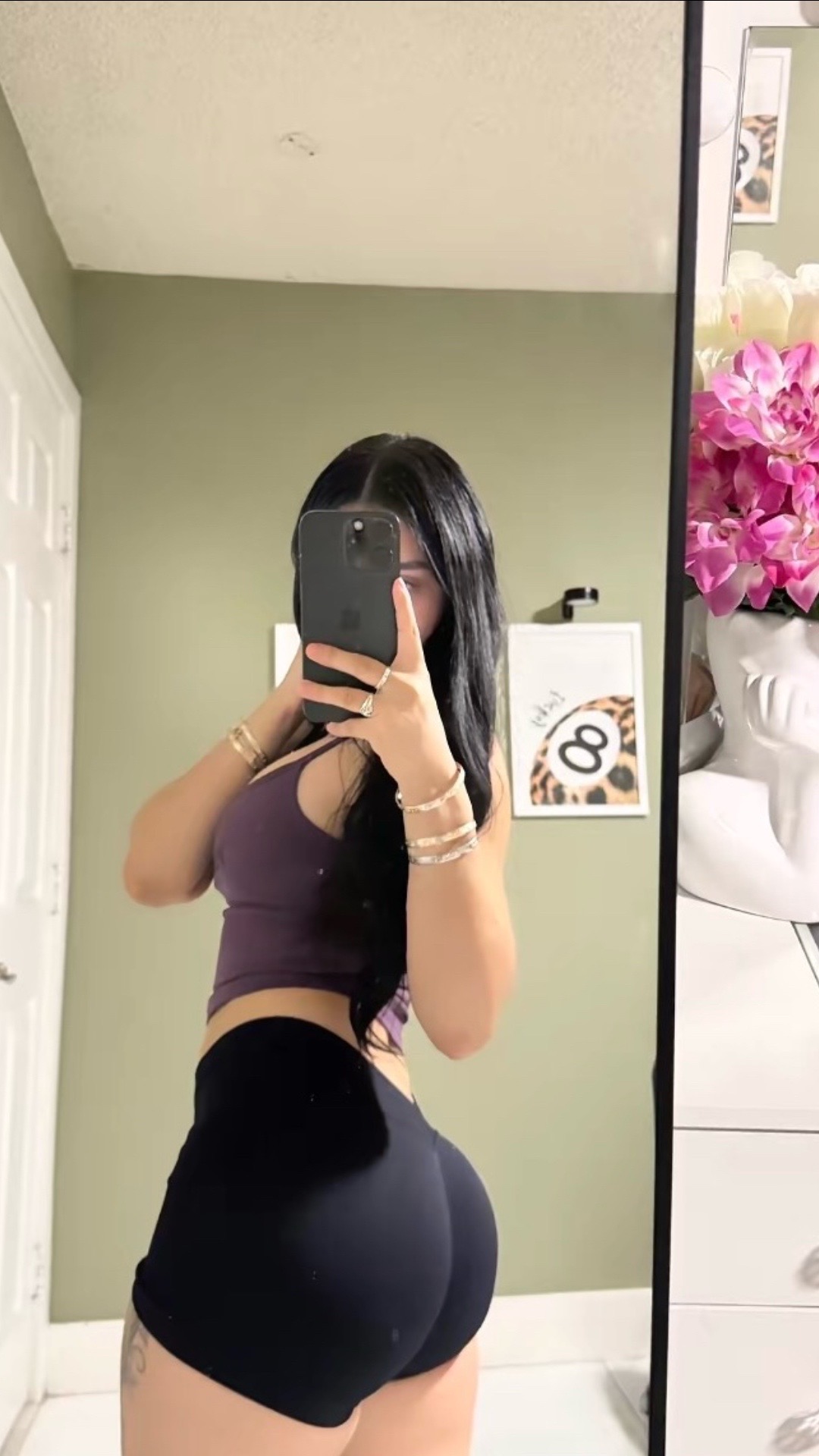 @✰