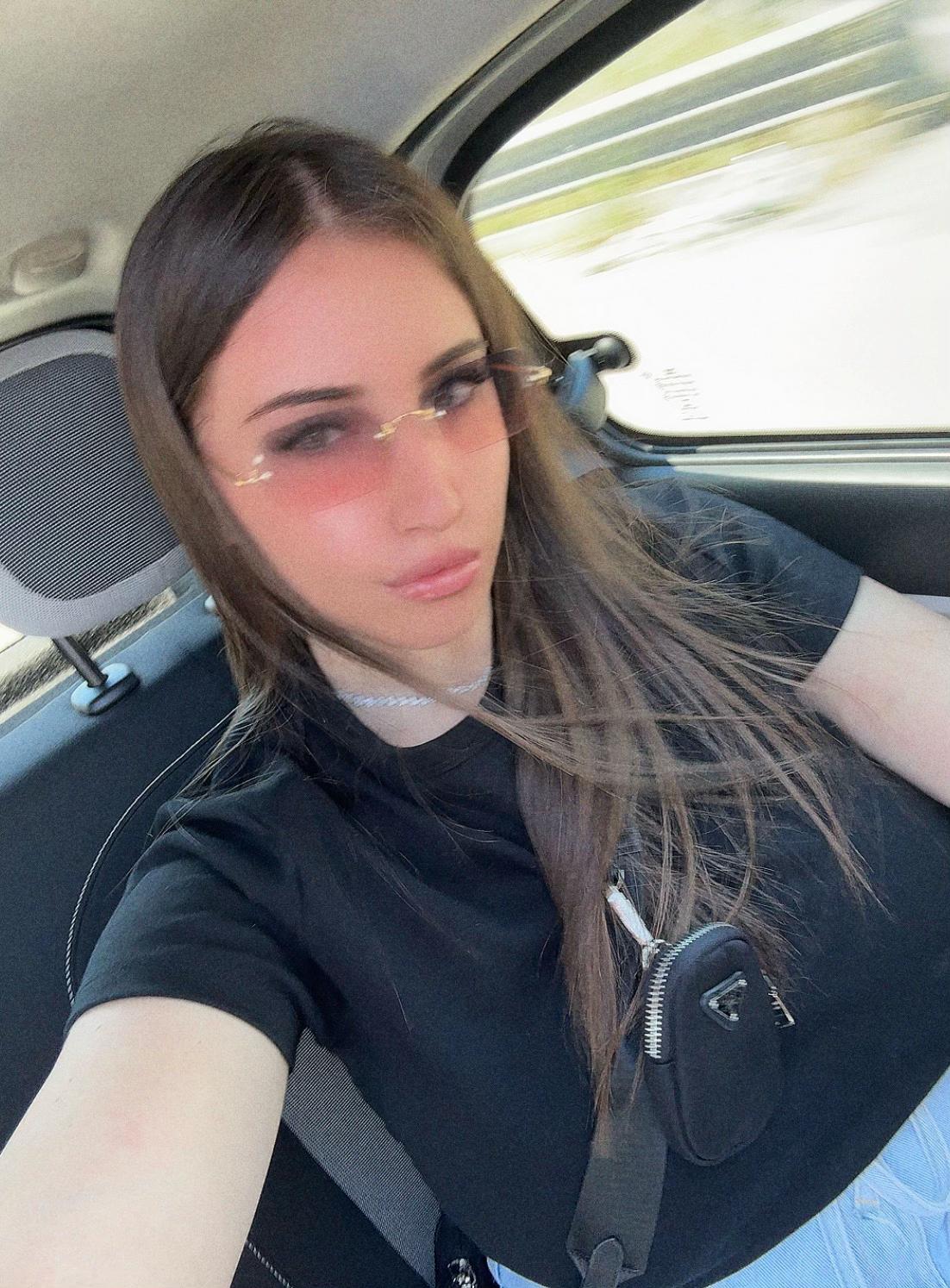 @angela