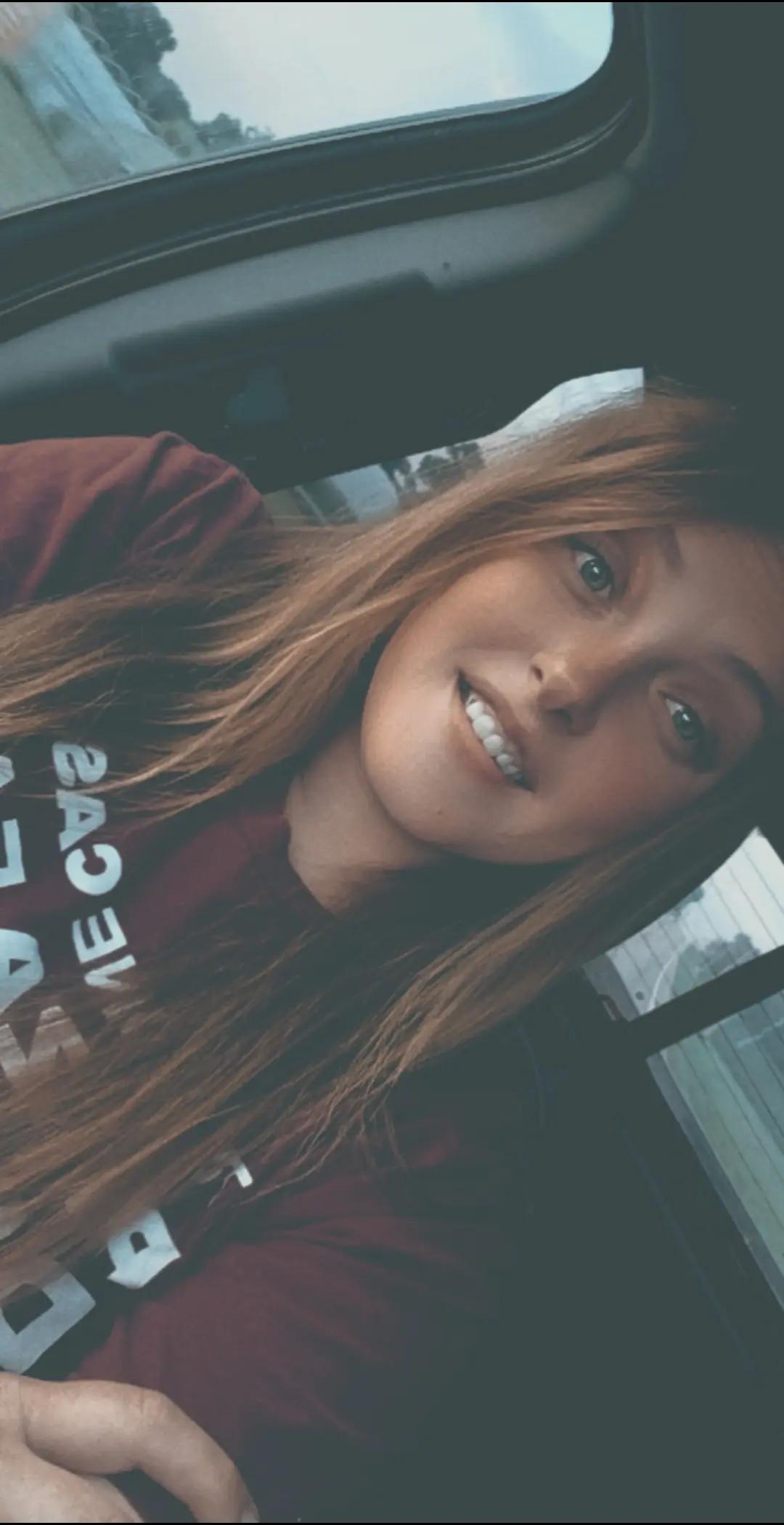 @Samantha Lynn❤️💛