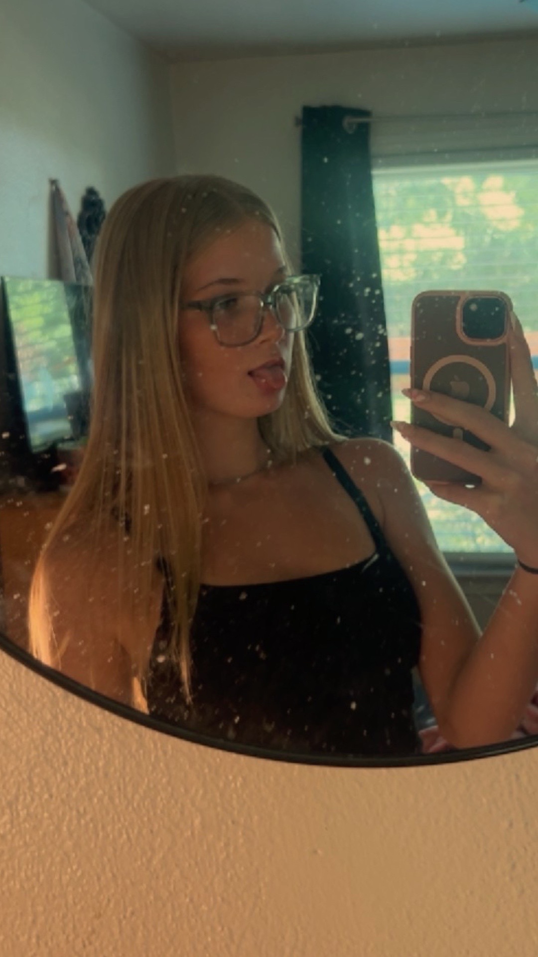 @mal_904_