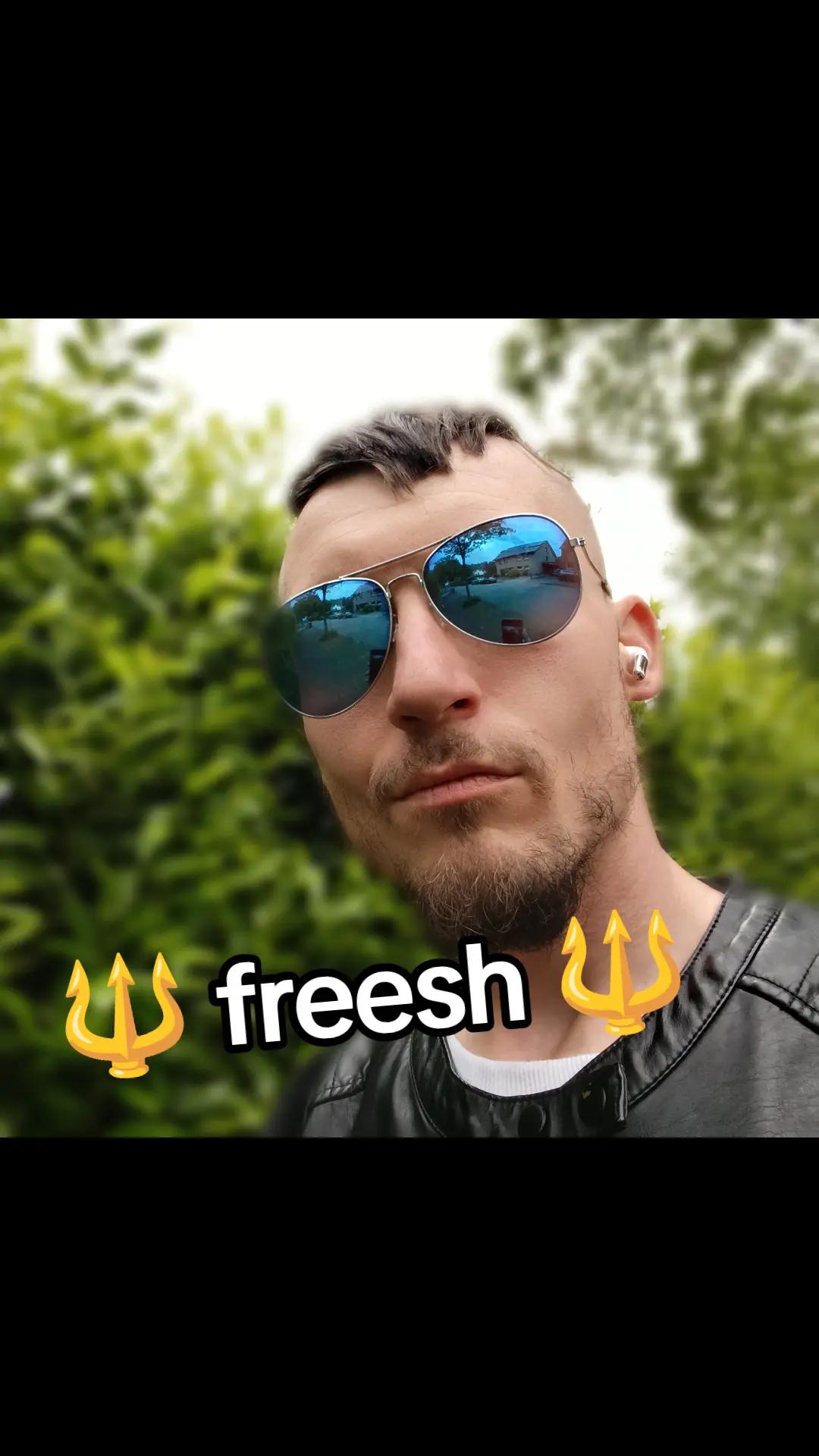 @Henne.TV