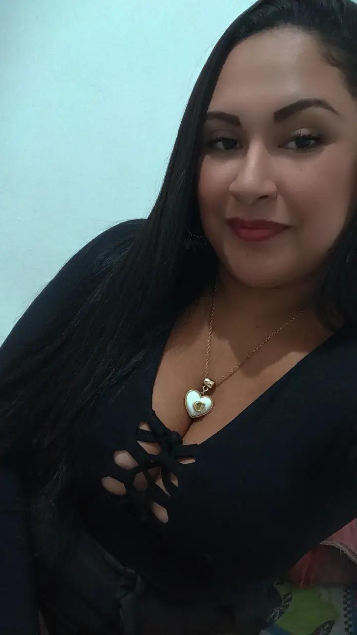 @dayanemellooo