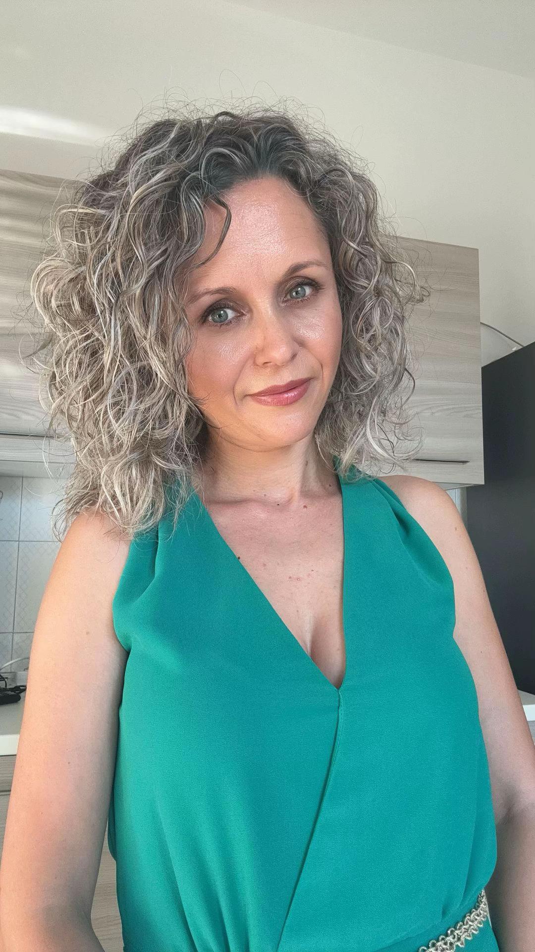 @Anca Simon