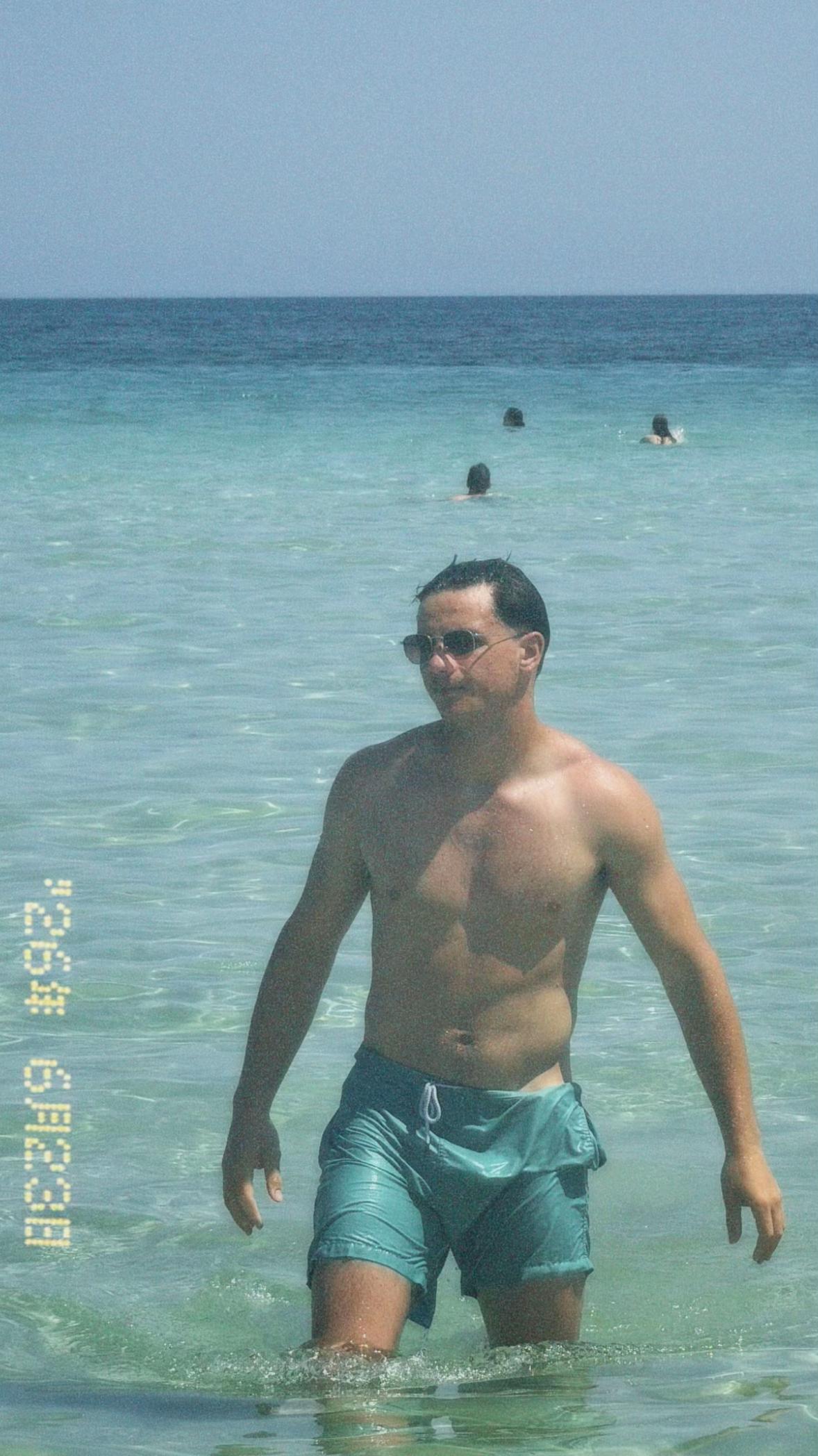 @THEO SEGURA