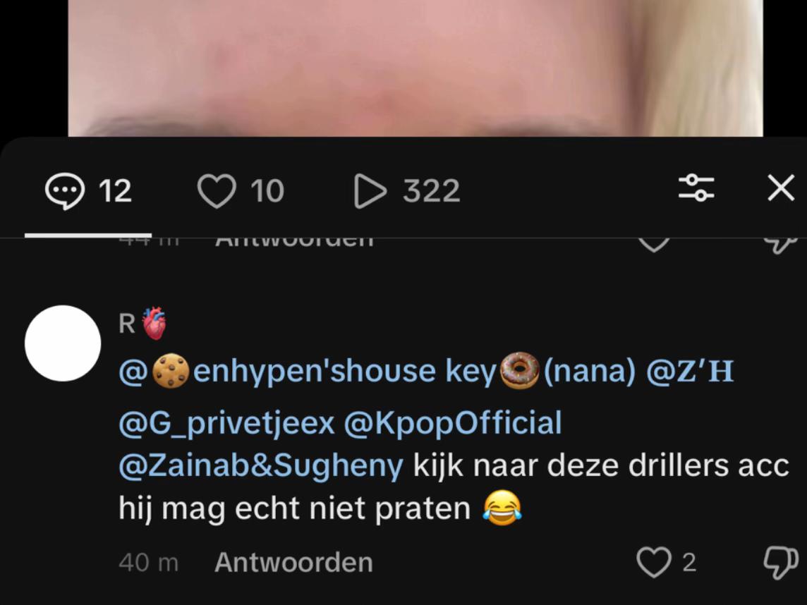 @👤
