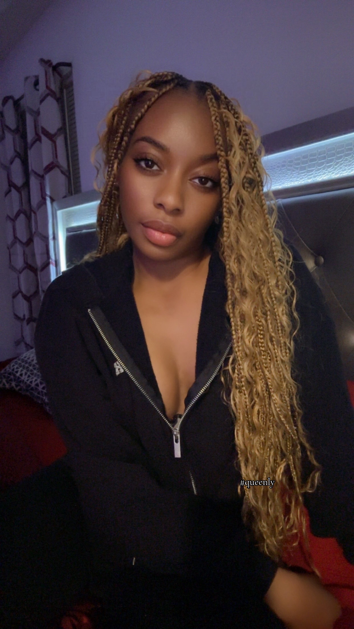 @Queenly Vibez| CC