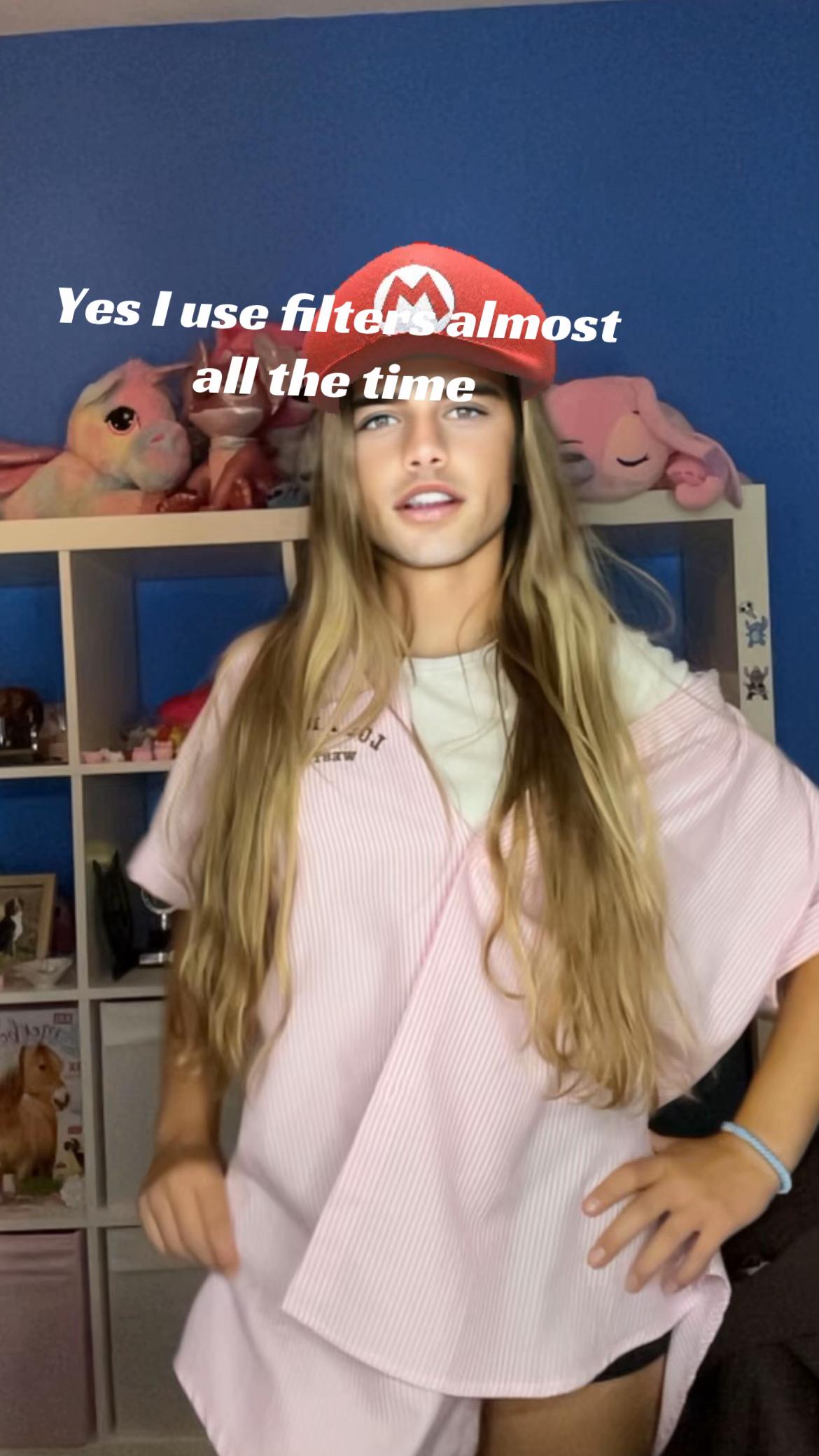 @lotusmakeupgirl