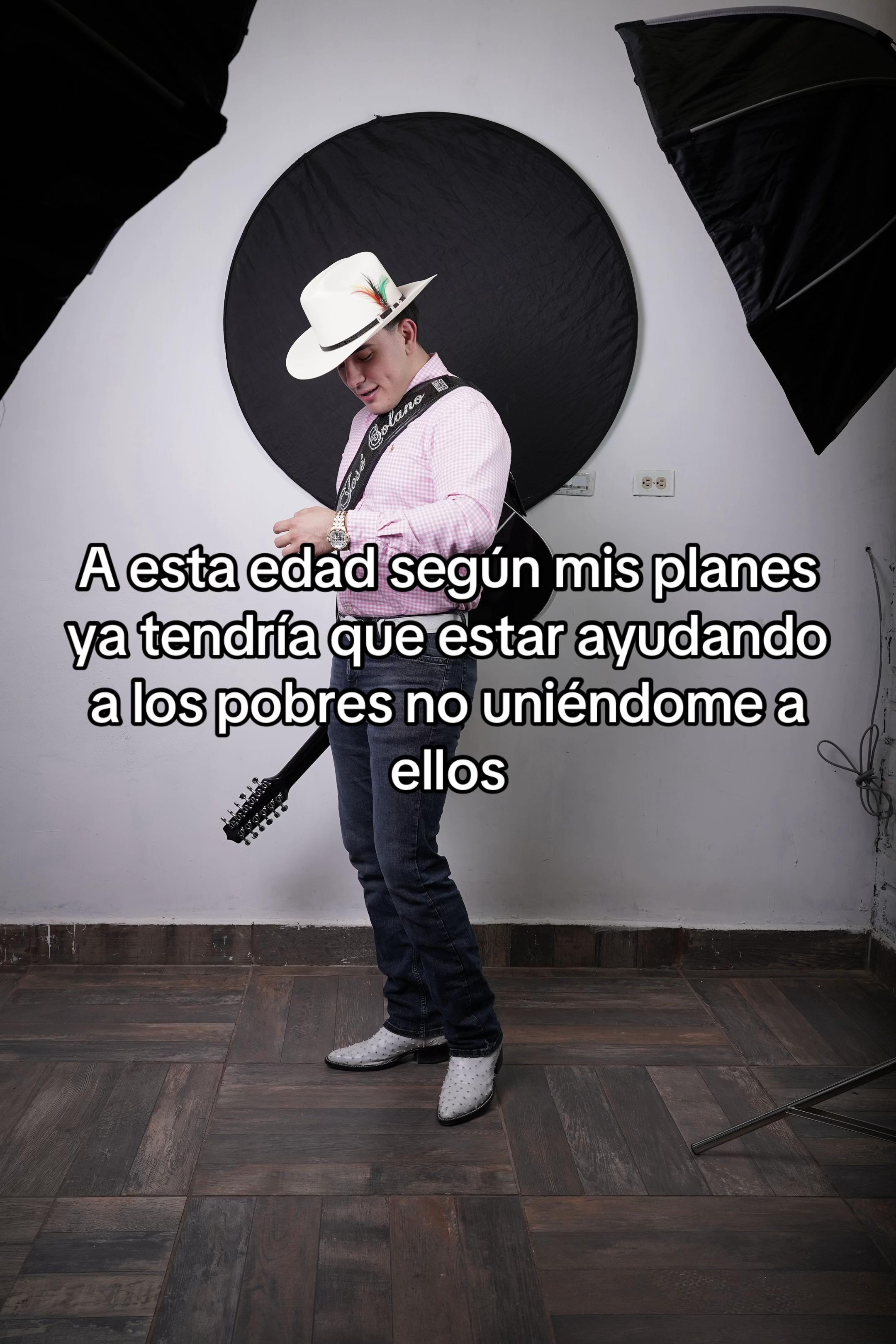 @José Solano