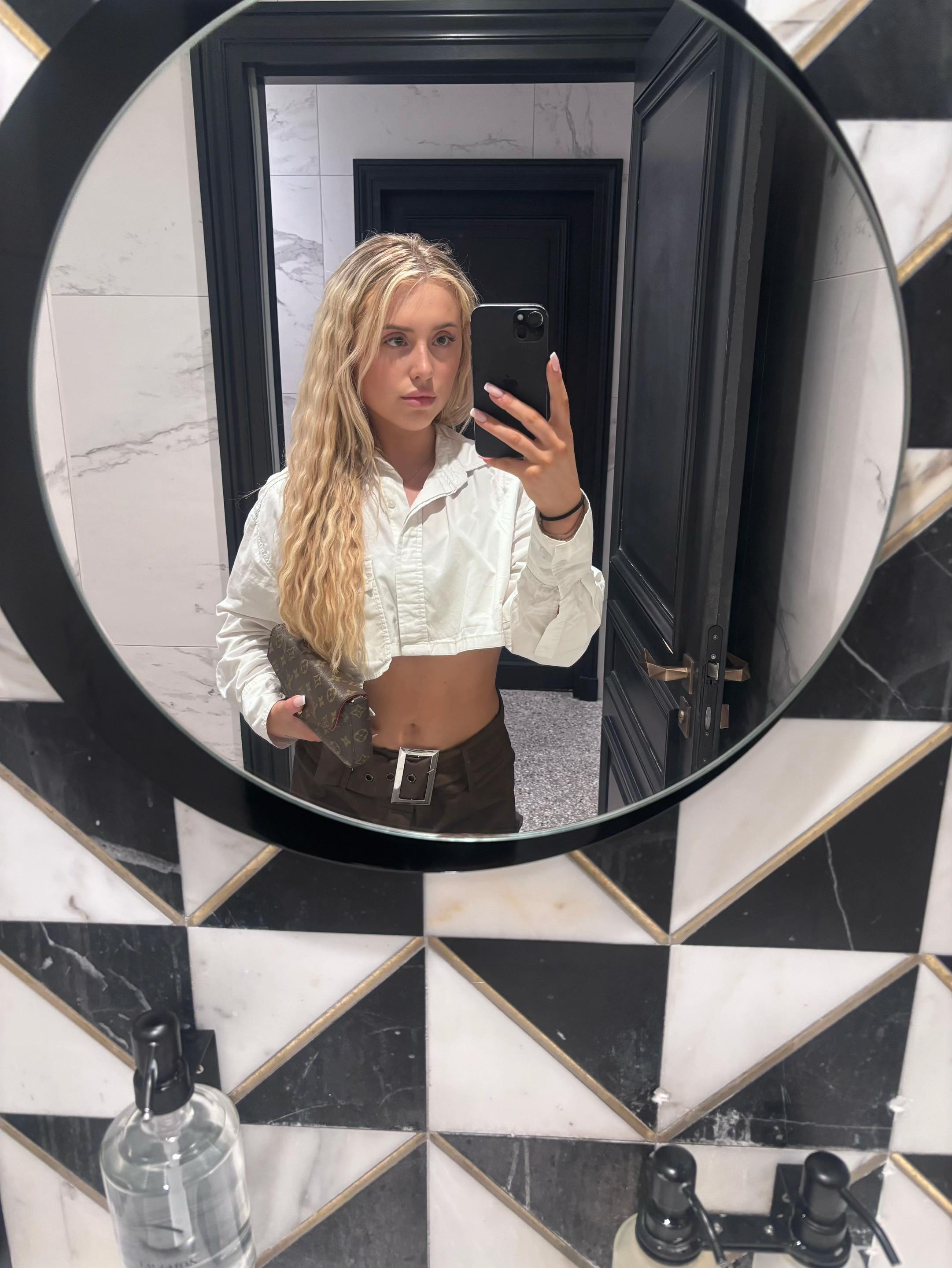 @sterrenovaaa