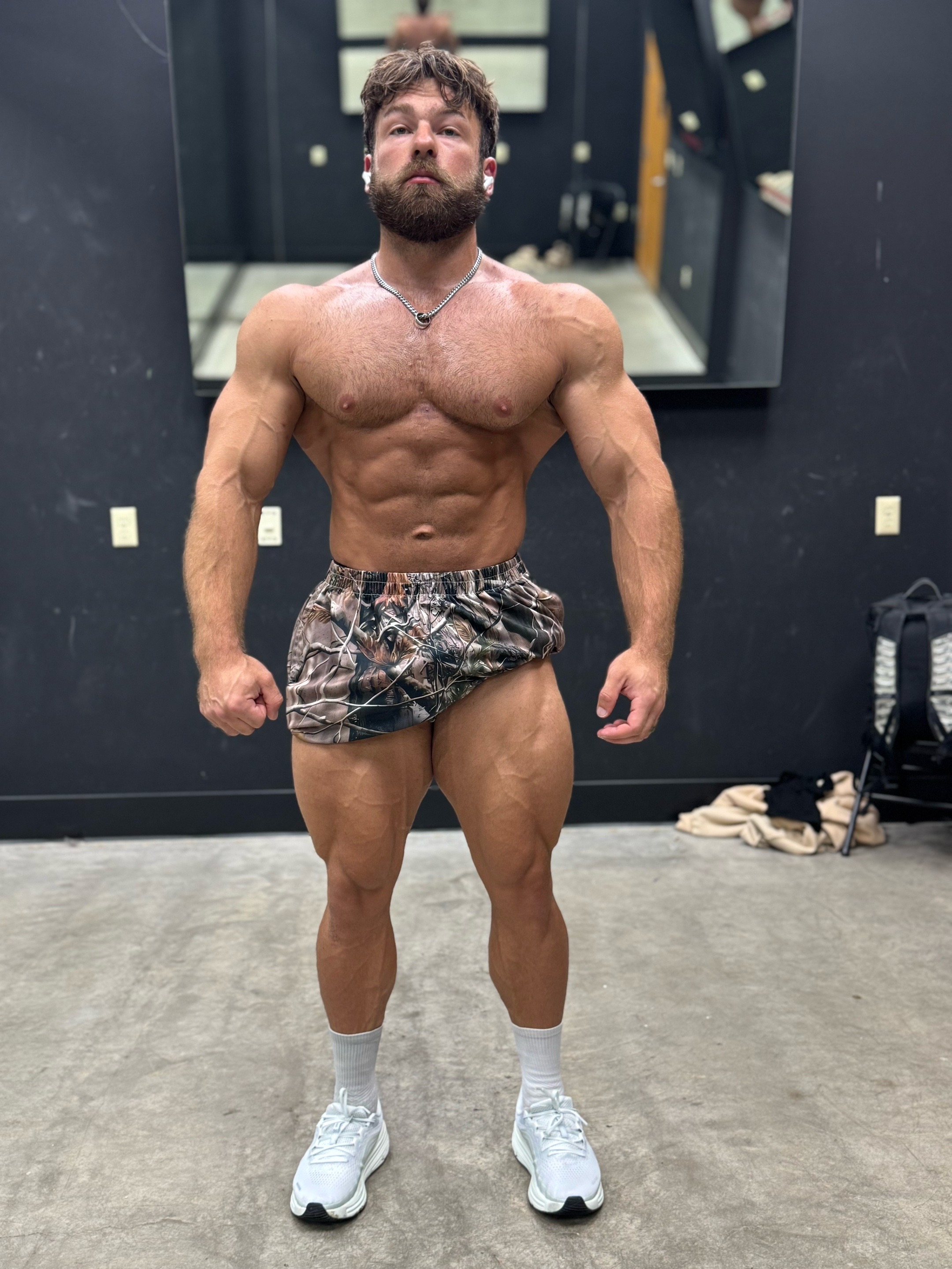 @Alex 🦍