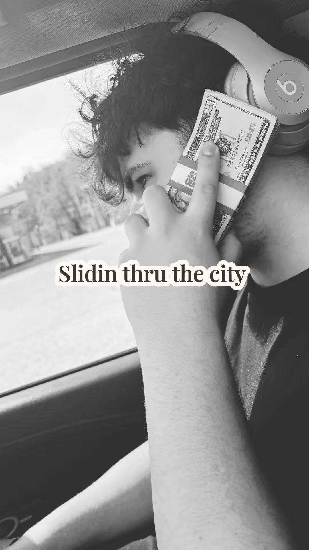 @️