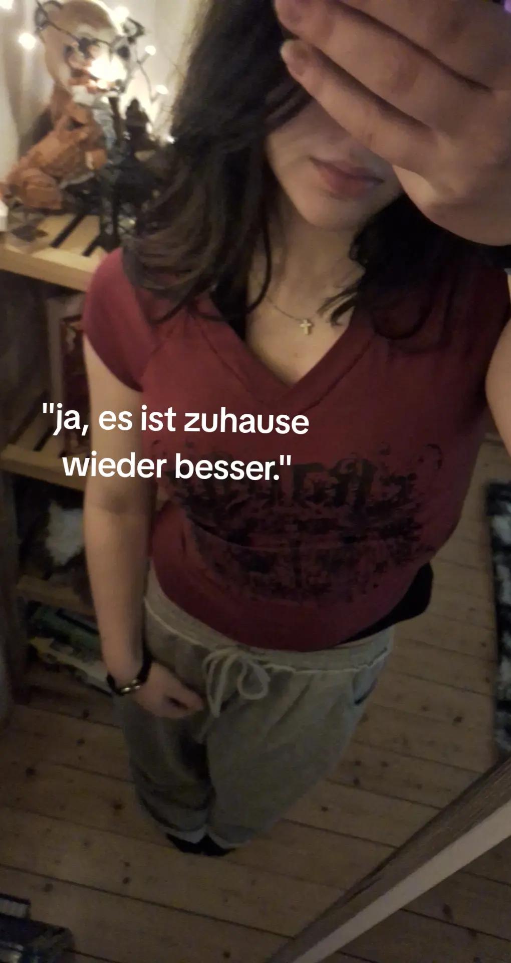 @~★~