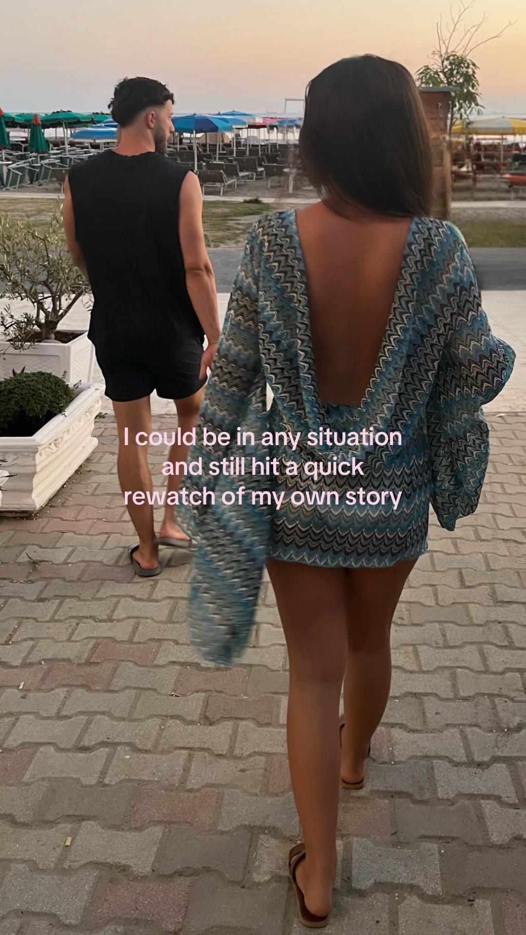 @𝒜𓃮