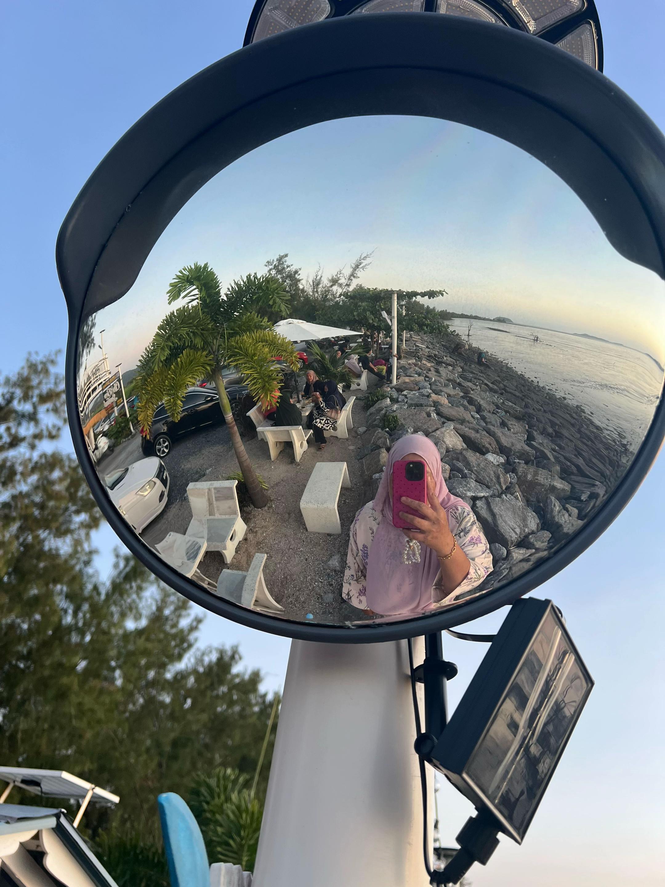 @🦄MentariUngu🕊️
