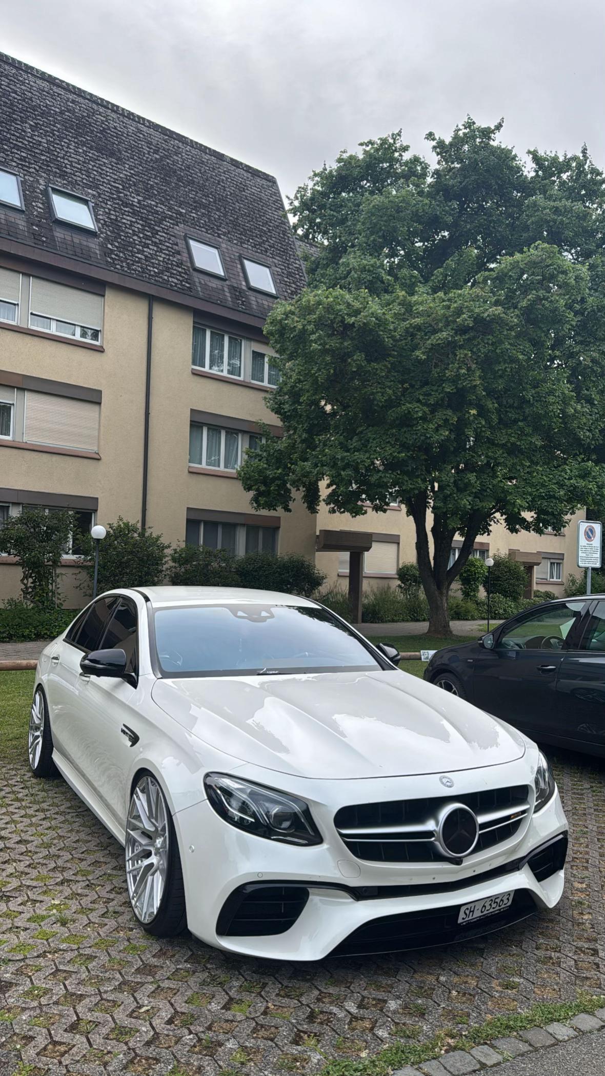 @blacky63_