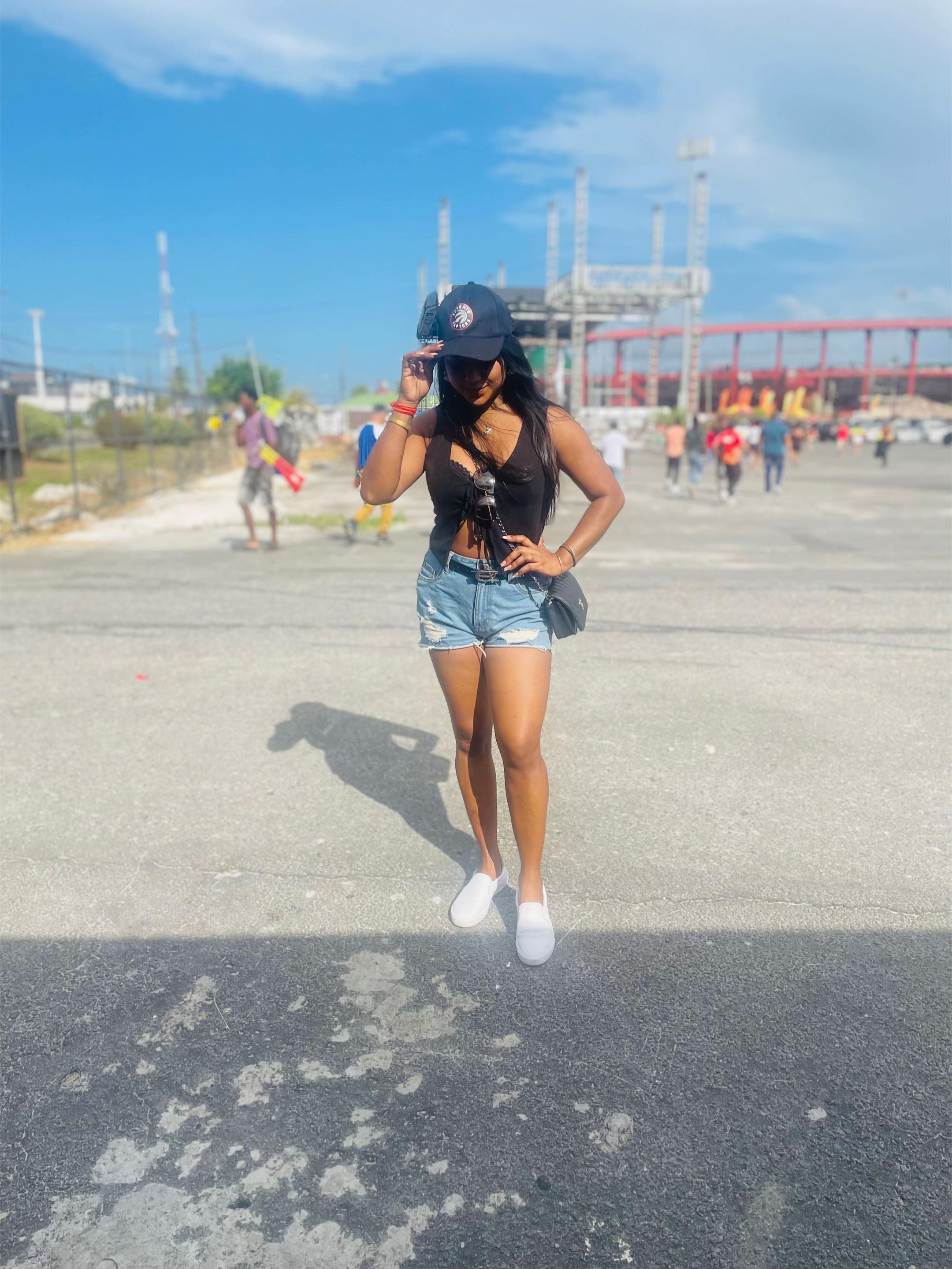 @Nirvanie 🇬🇾