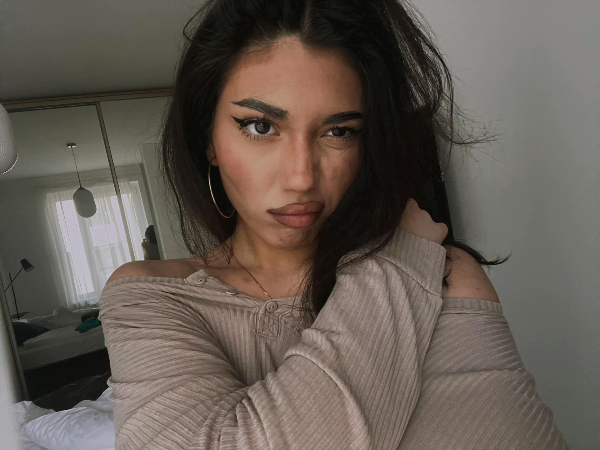 @.