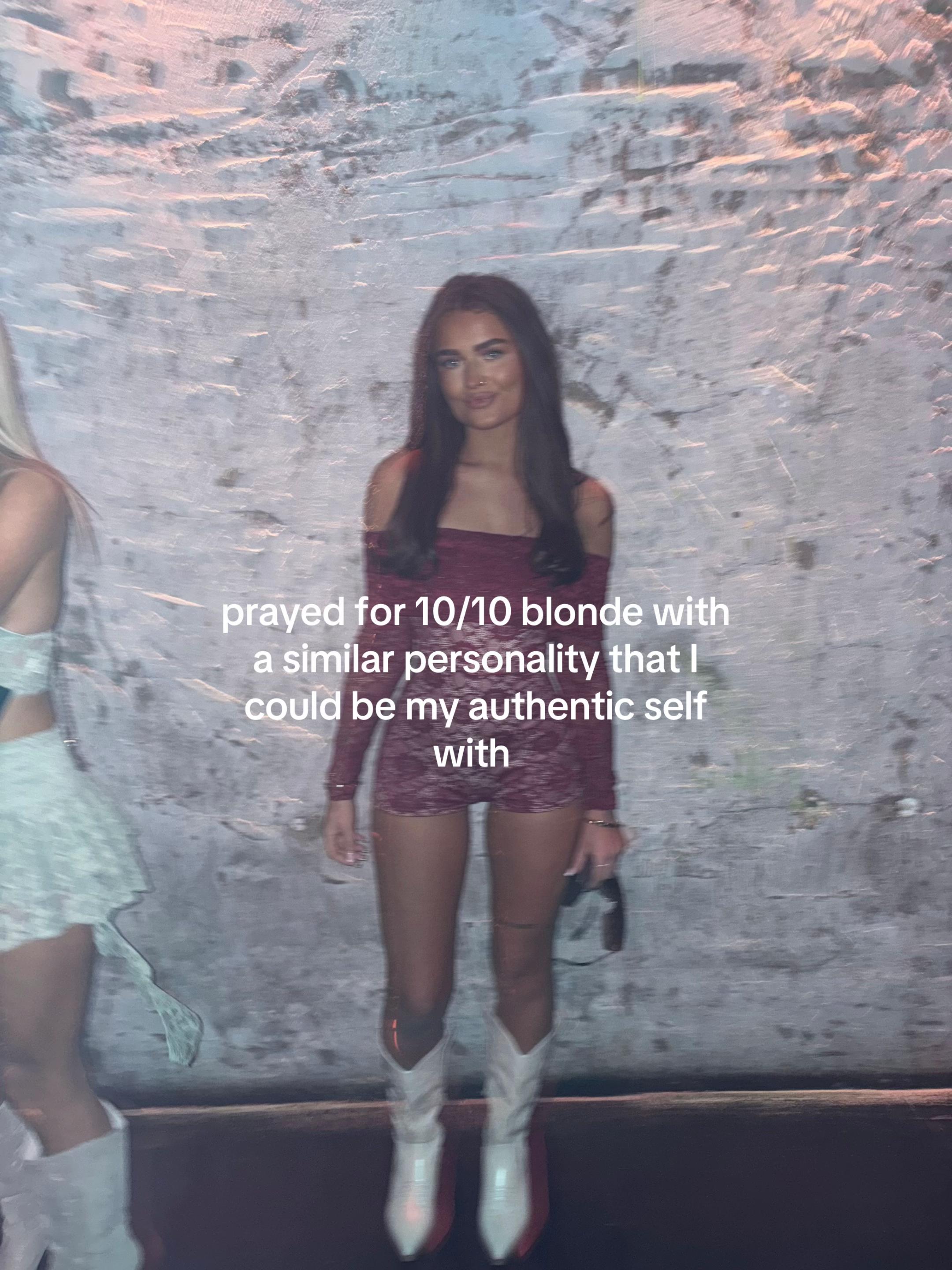 @𝐒𝐑