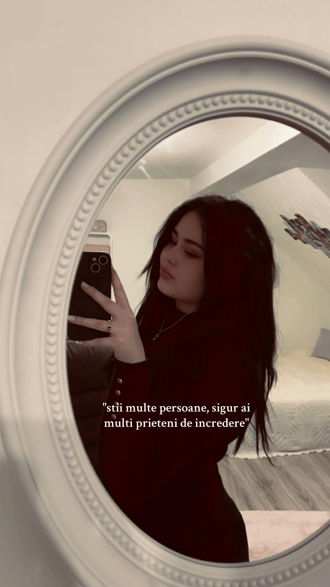 @𝓐𝓵𝓮𝓼𝓼𝓲𝓪
