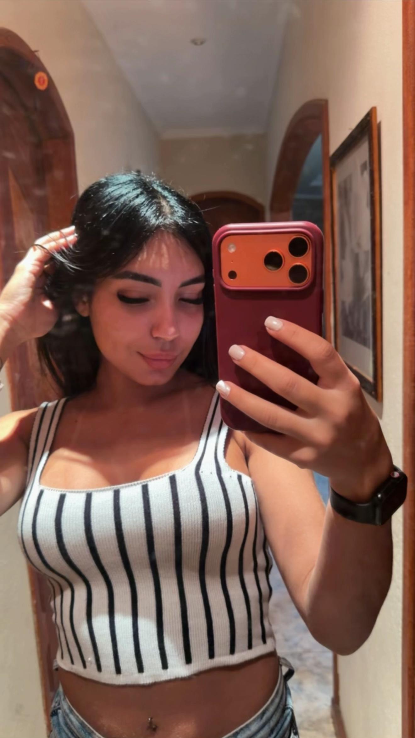 @Jully Y. 🪐