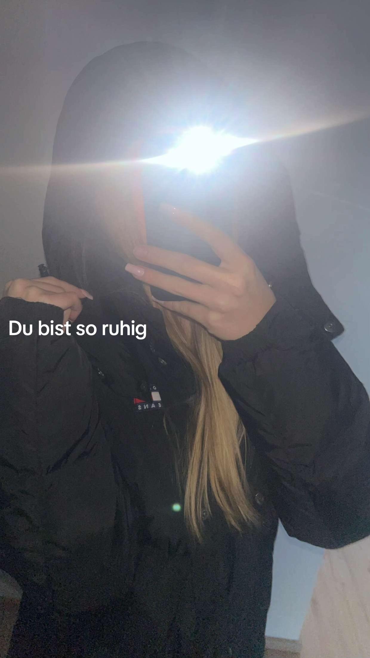 @𝓐🥥