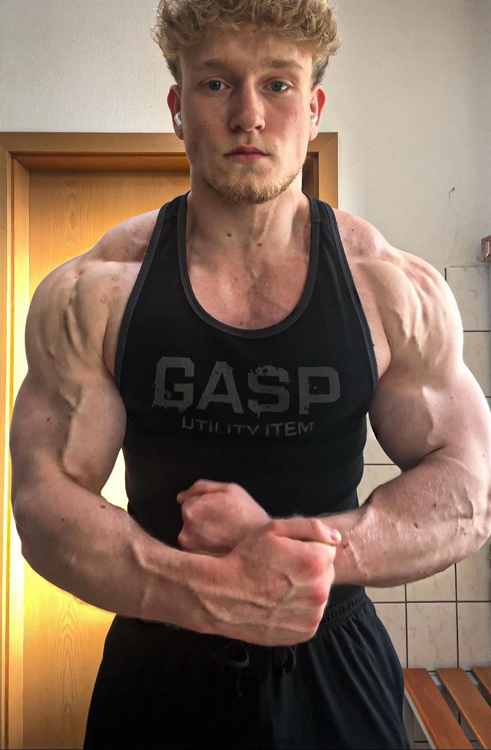 @henningym