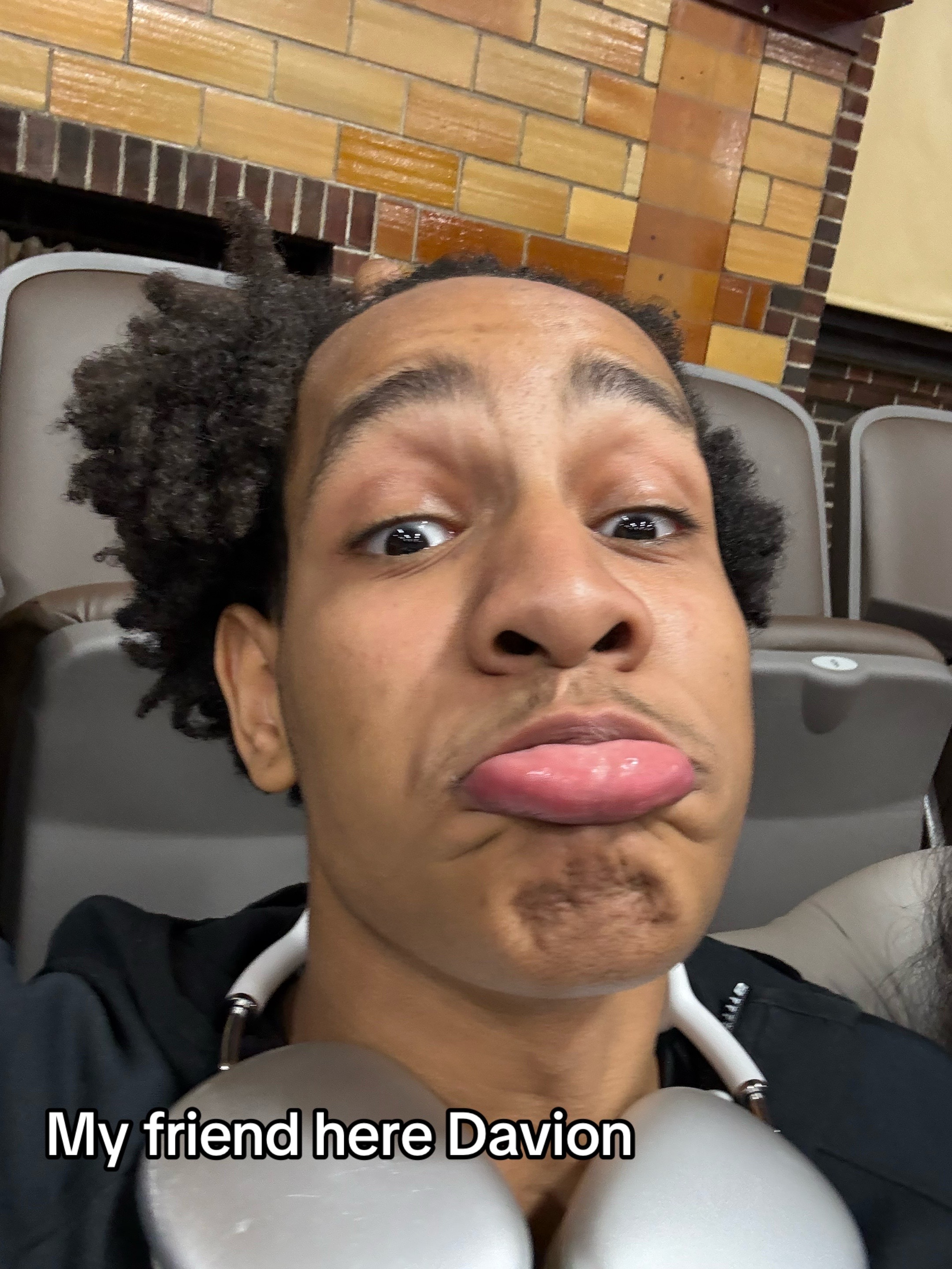 @_who.is.trinity_