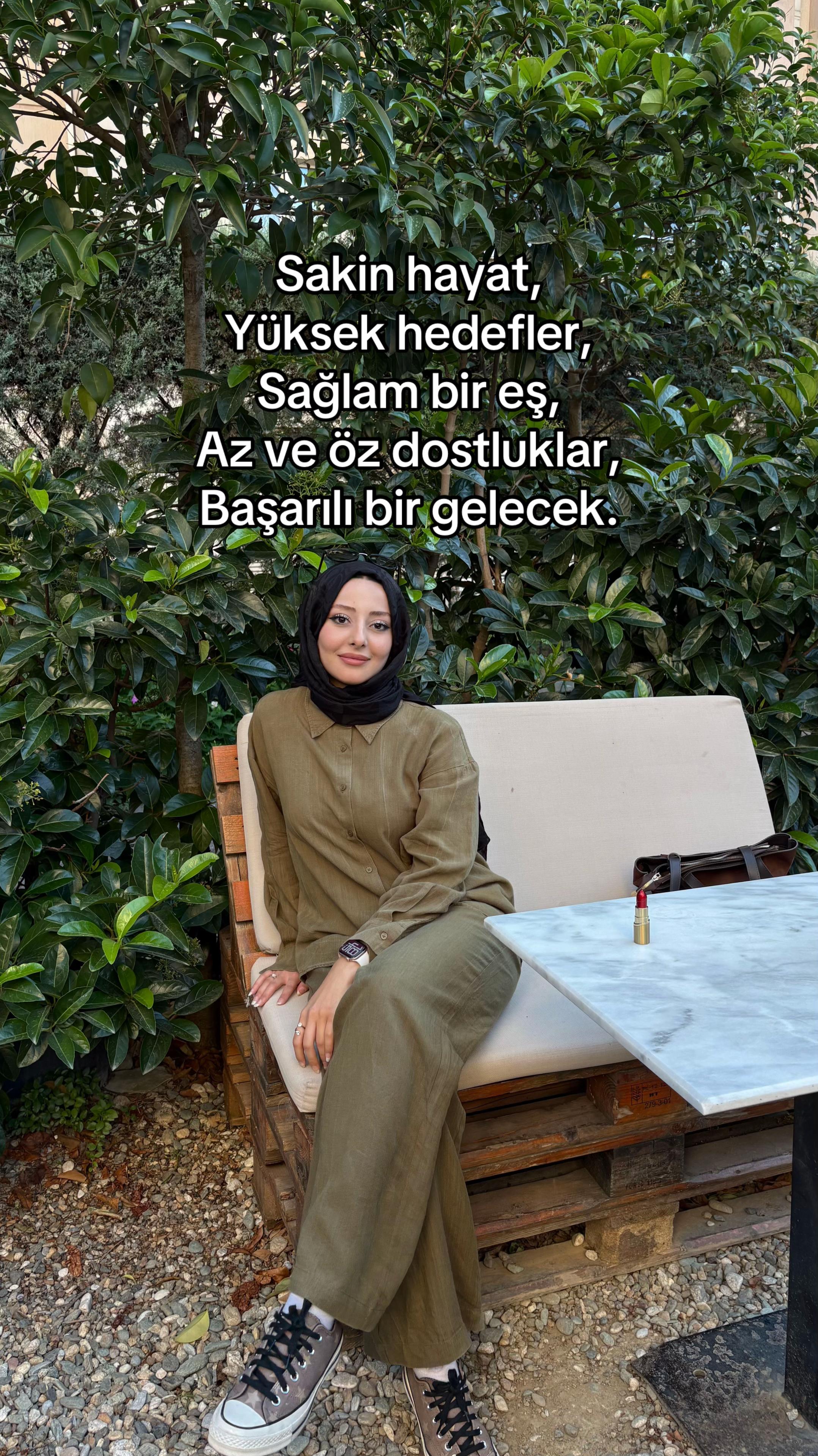 @İroşş🫧
