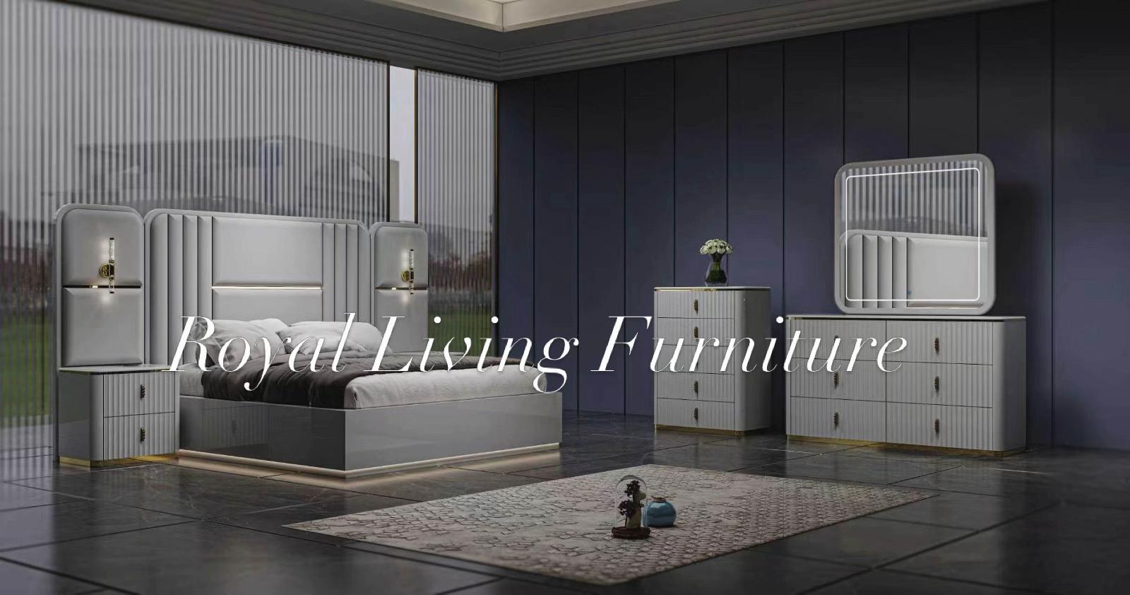 @Royal living furniture