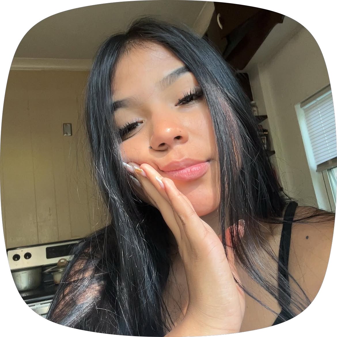 @Angela ౨ৎ