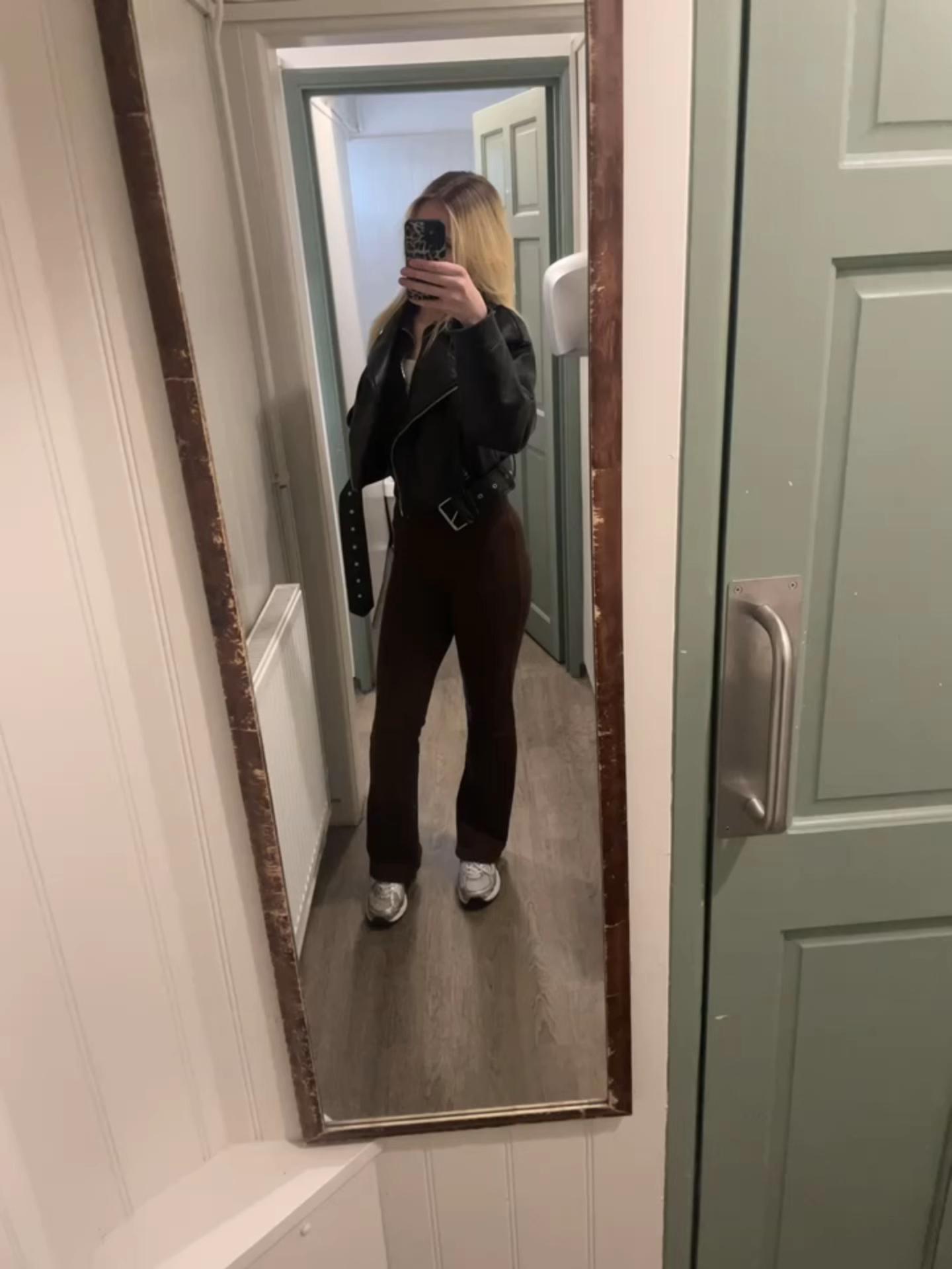 @dolcie.random