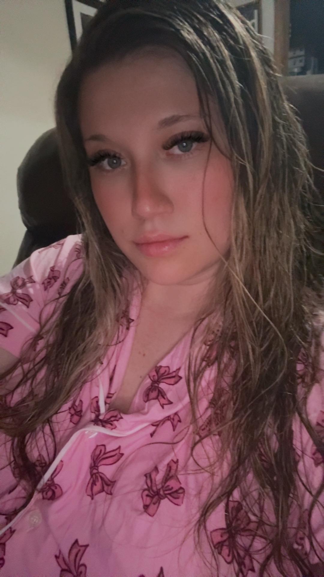 @𝓂𝑒𝑔𝒶𝓃 𝓌𝒾𝓃𝓈𝓉𝑒𝒶𝒹 🦋